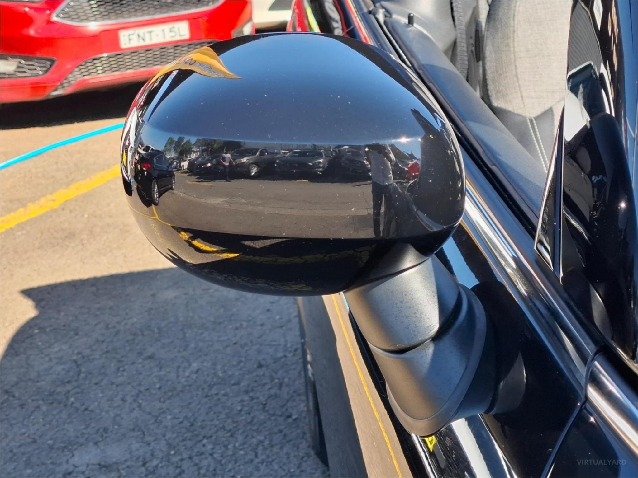 2023 MINI CONVERTIBLE F57 LCI-2 COOPER CLASSIC CONVERTIBLE 2DR D-CT 7SP 1.5T image 26
