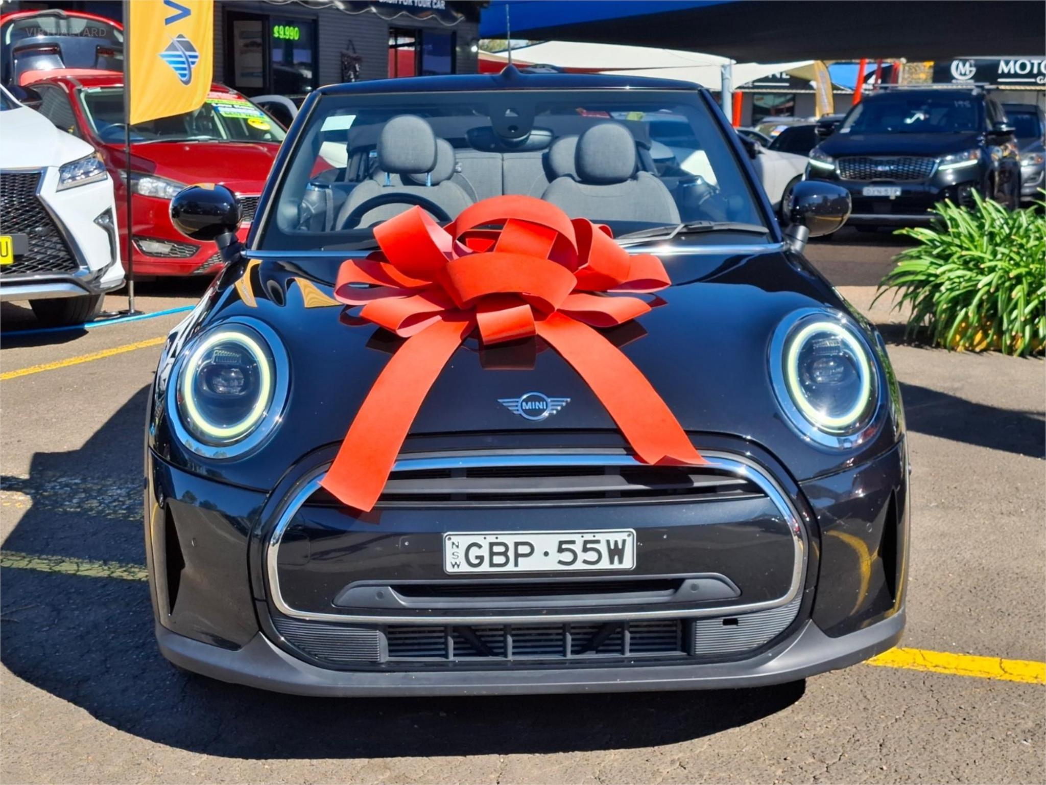 2023 MINI CONVERTIBLE F57 LCI-2 COOPER CLASSIC CONVERTIBLE 2DR D-CT 7SP 1.5T image 2
