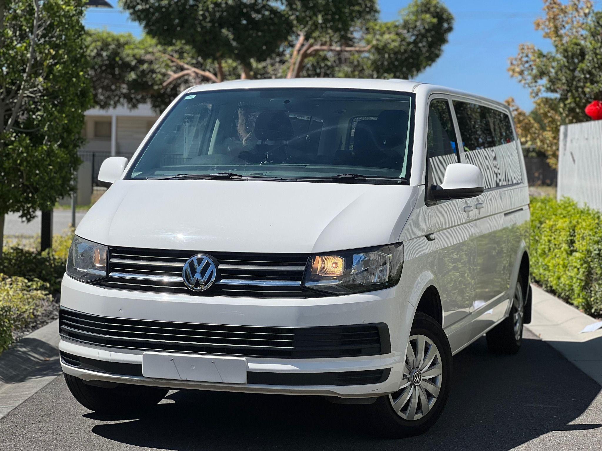 VOLKSWAGEN CARAVELLE