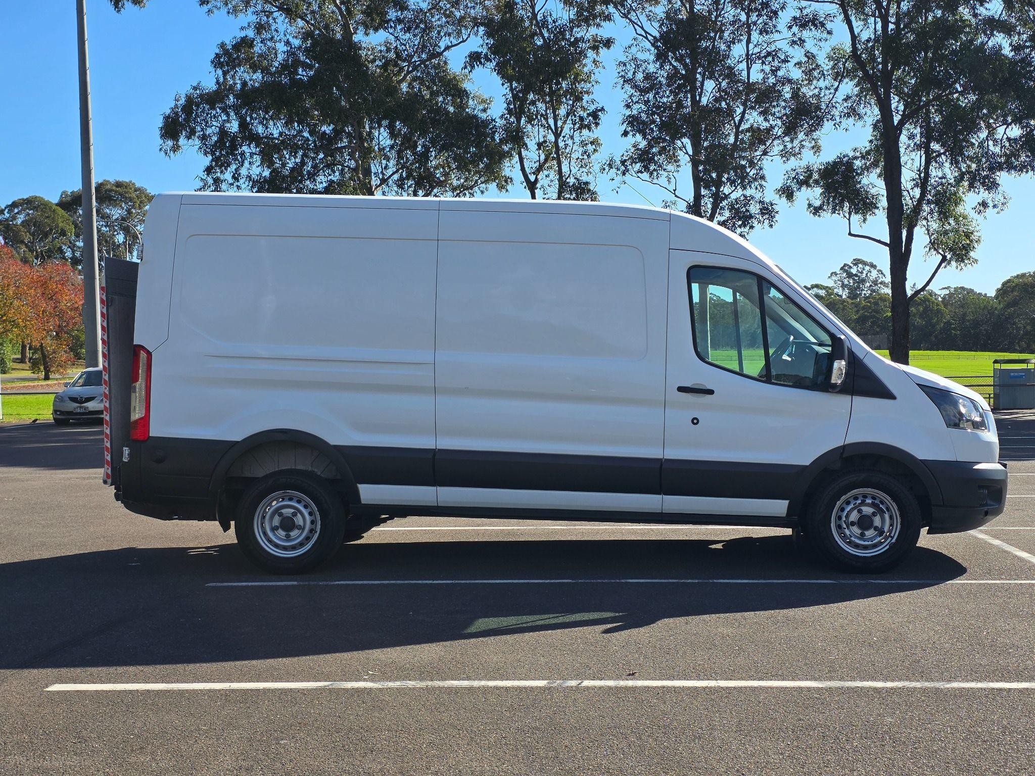 FORD TRANSIT
