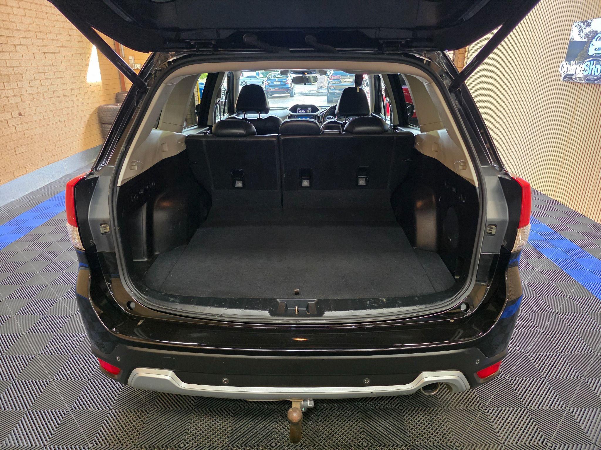 SUBARU FORESTER