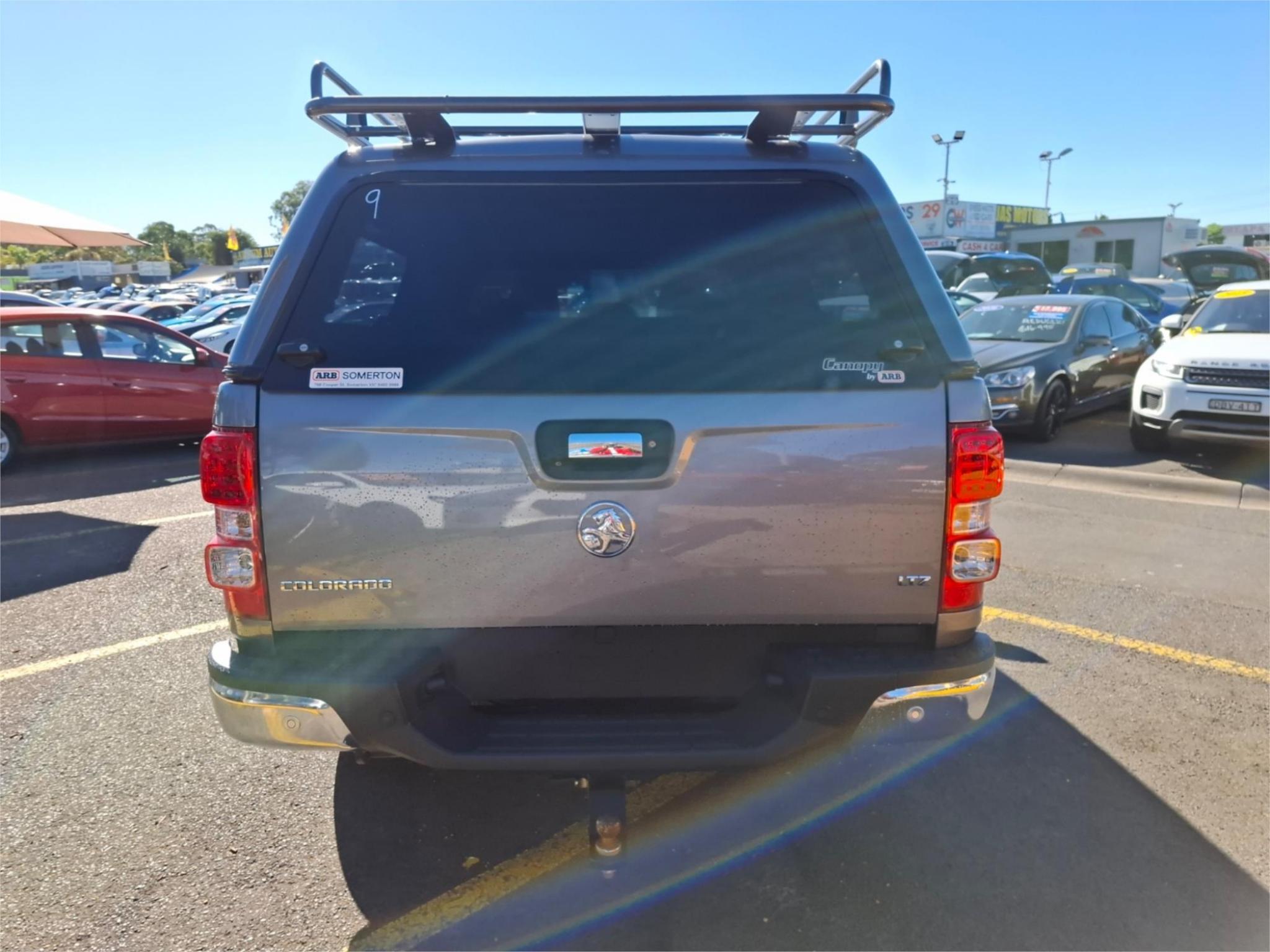 HOLDEN COLORADO