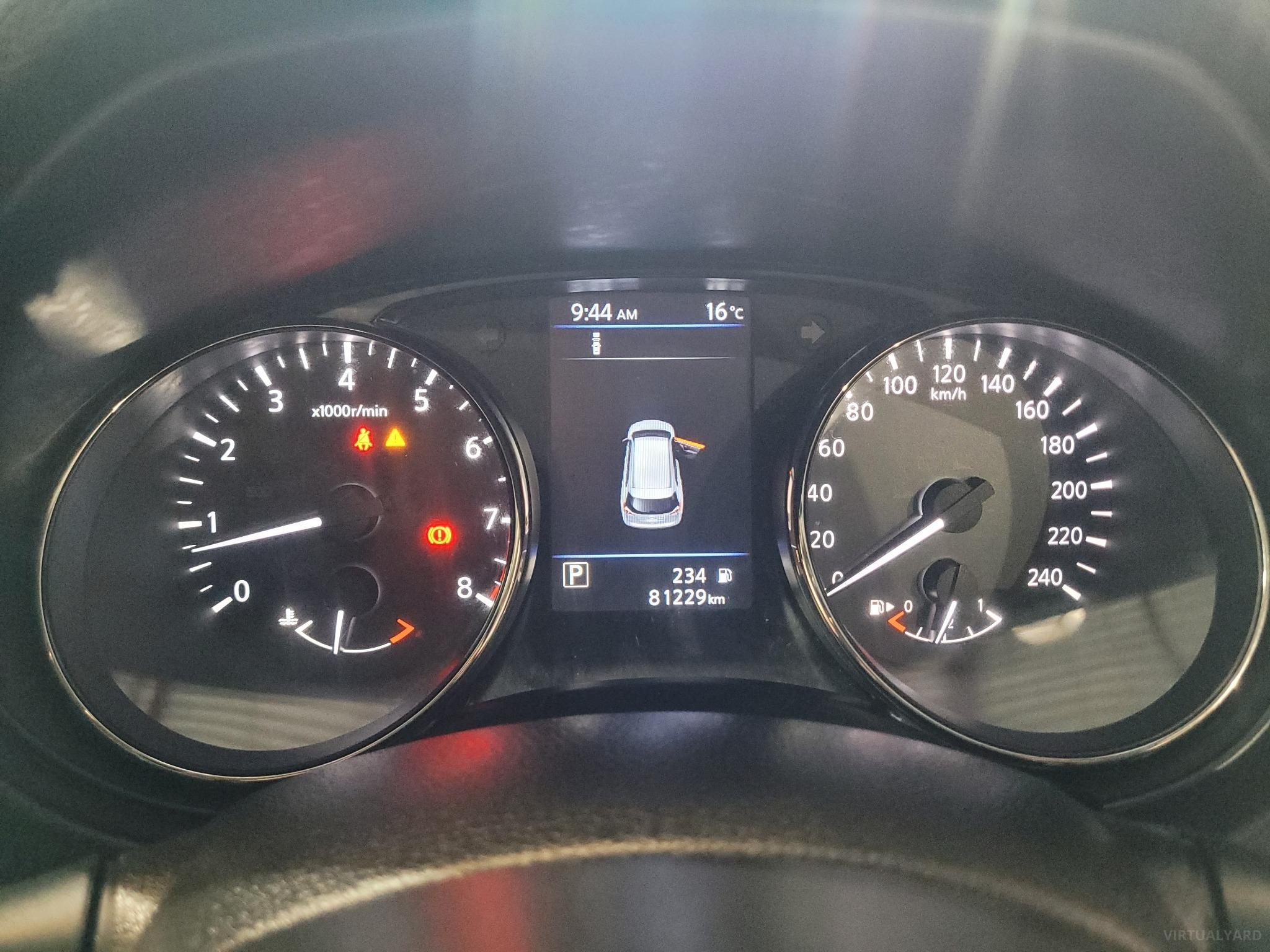 NISSAN X-TRAIL