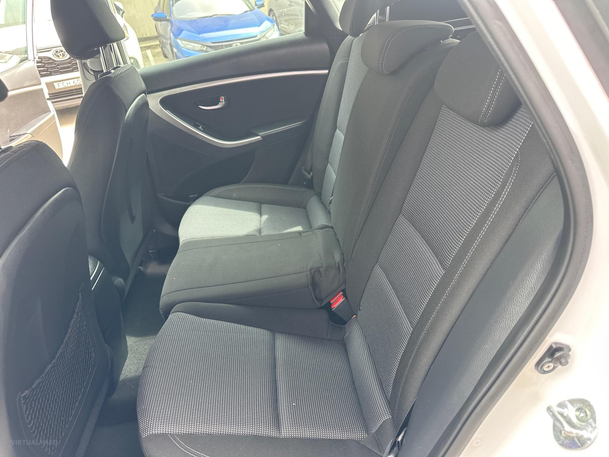 HYUNDAI I30 GD ACTIVE HATCHBACK 5DR SPTS AUTO 6SP 1.8I image 10