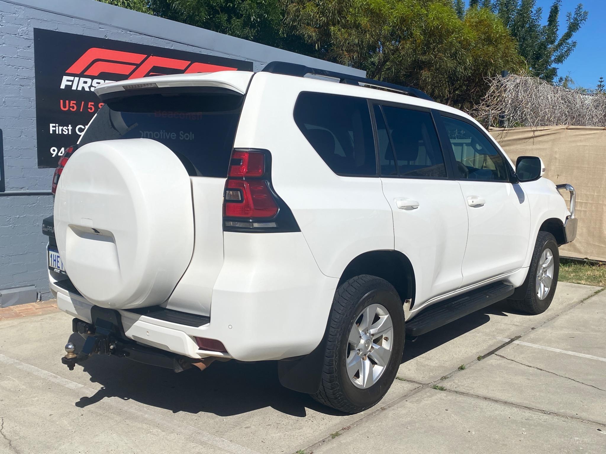 TOYOTA LANDCRUISER PRADO