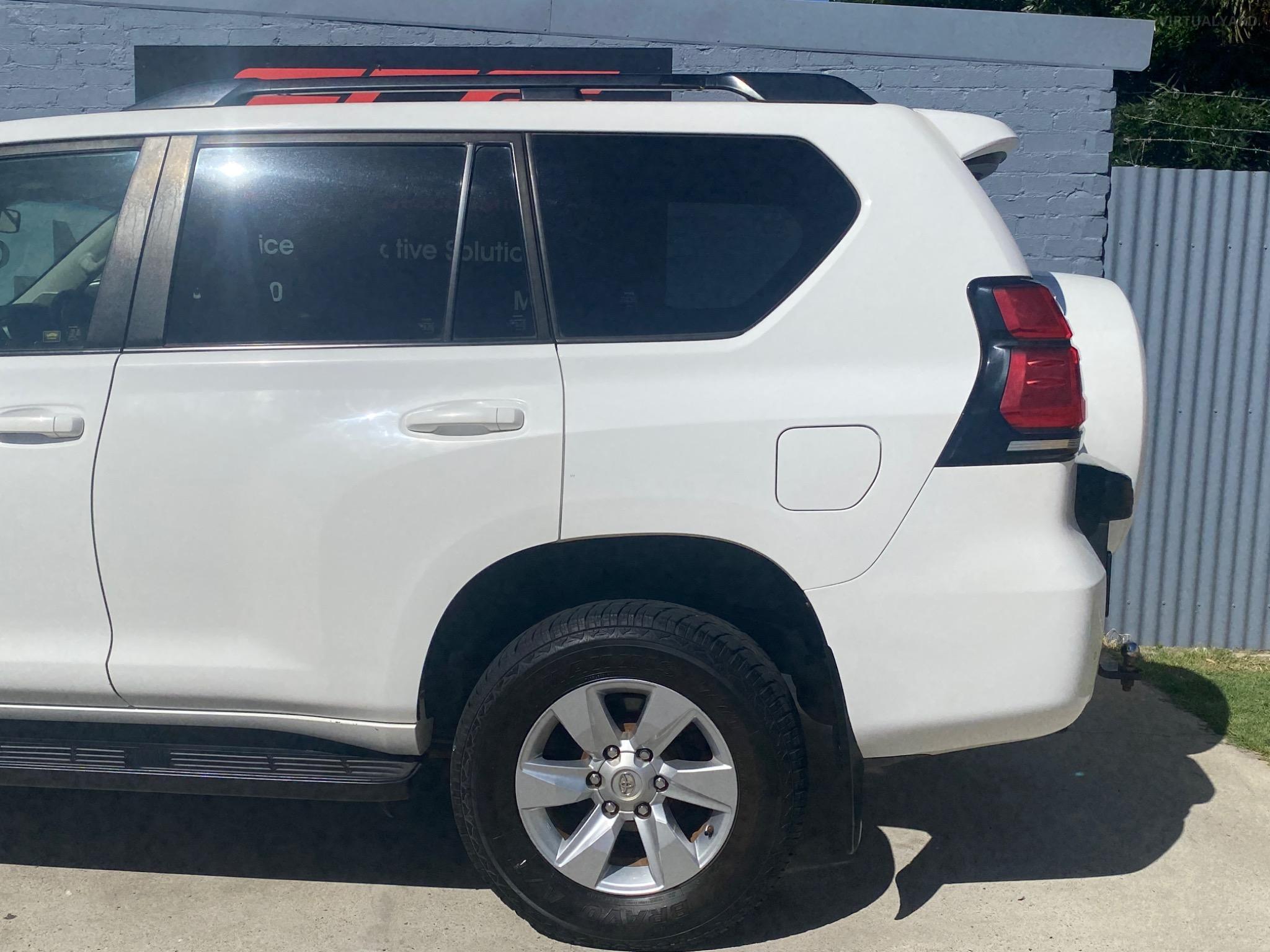 TOYOTA LANDCRUISER PRADO