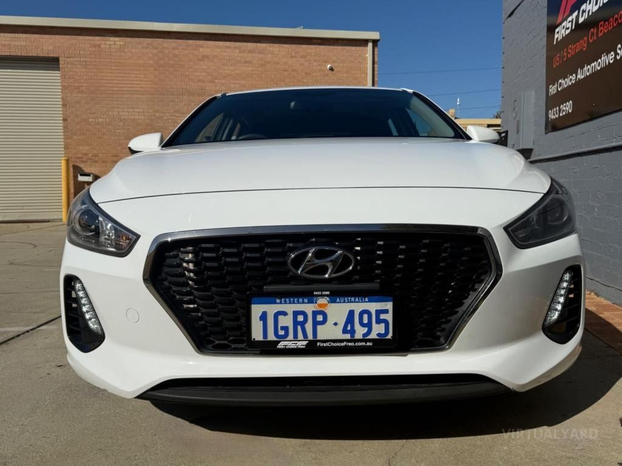 HYUNDAI i30