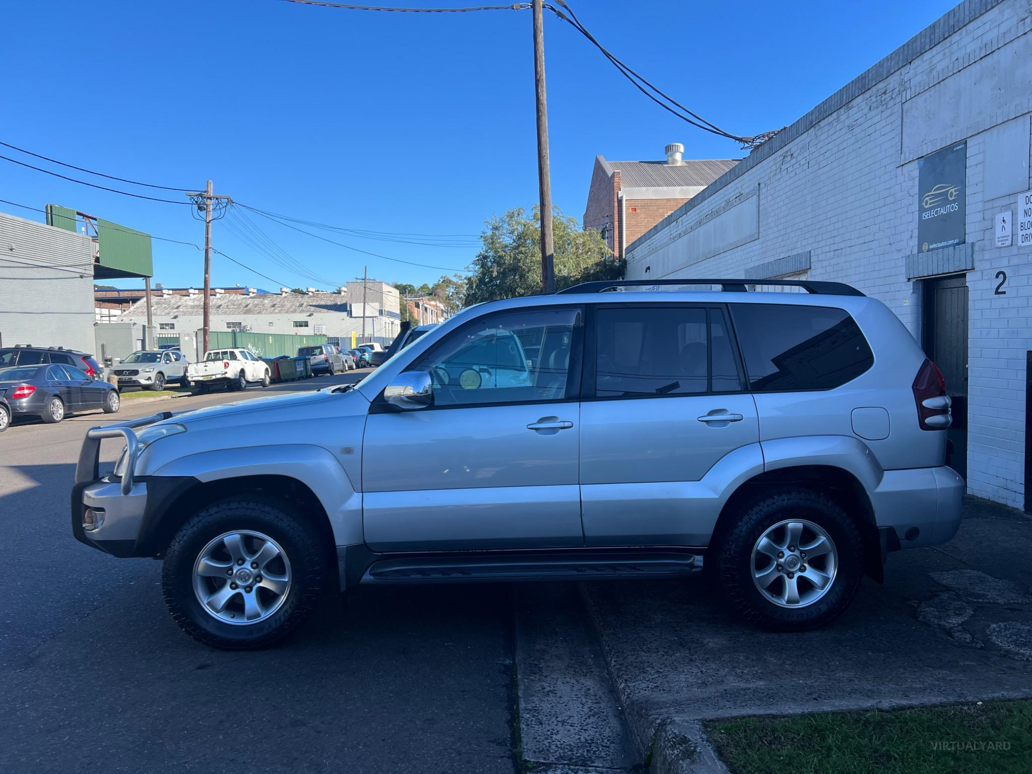 TOYOTA LANDCRUISER