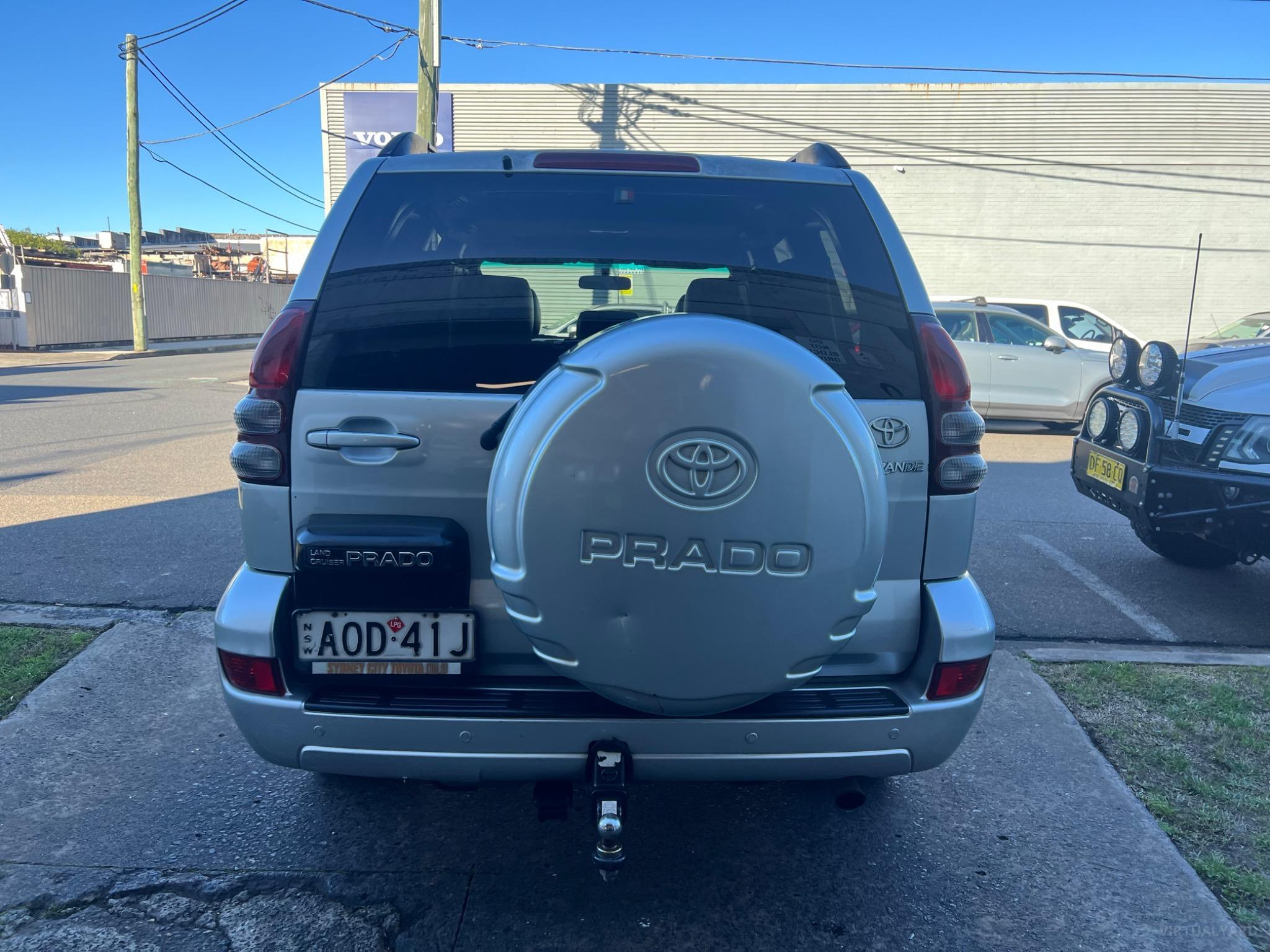 TOYOTA LANDCRUISER