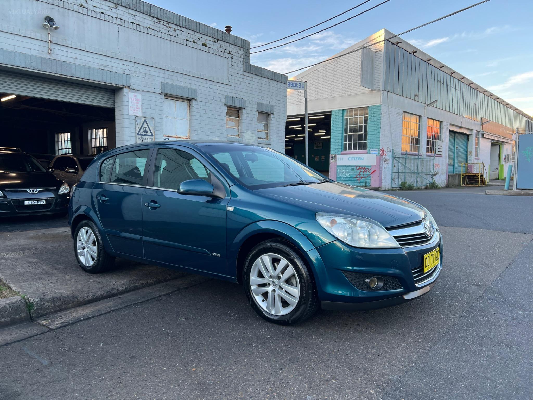 HOLDEN ASTRA