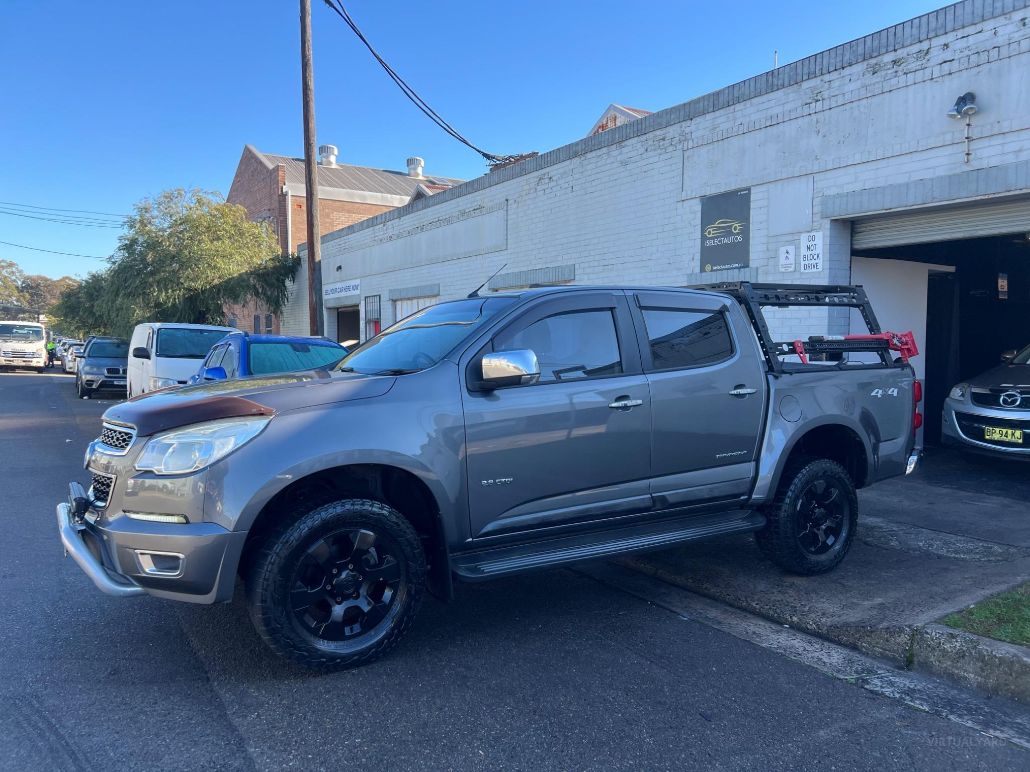 HOLDEN COLORADO