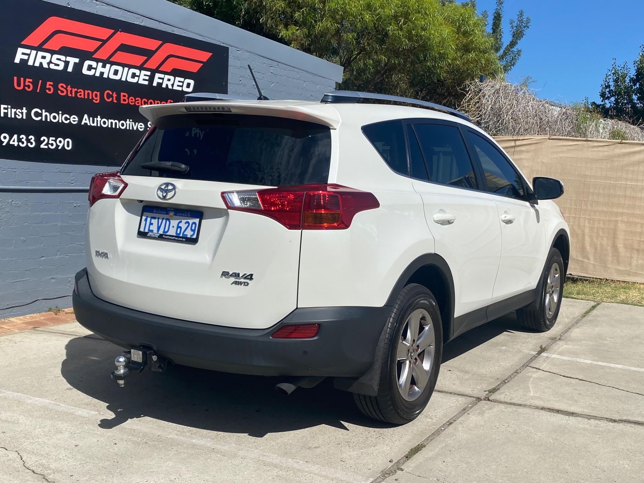 TOYOTA RAV4