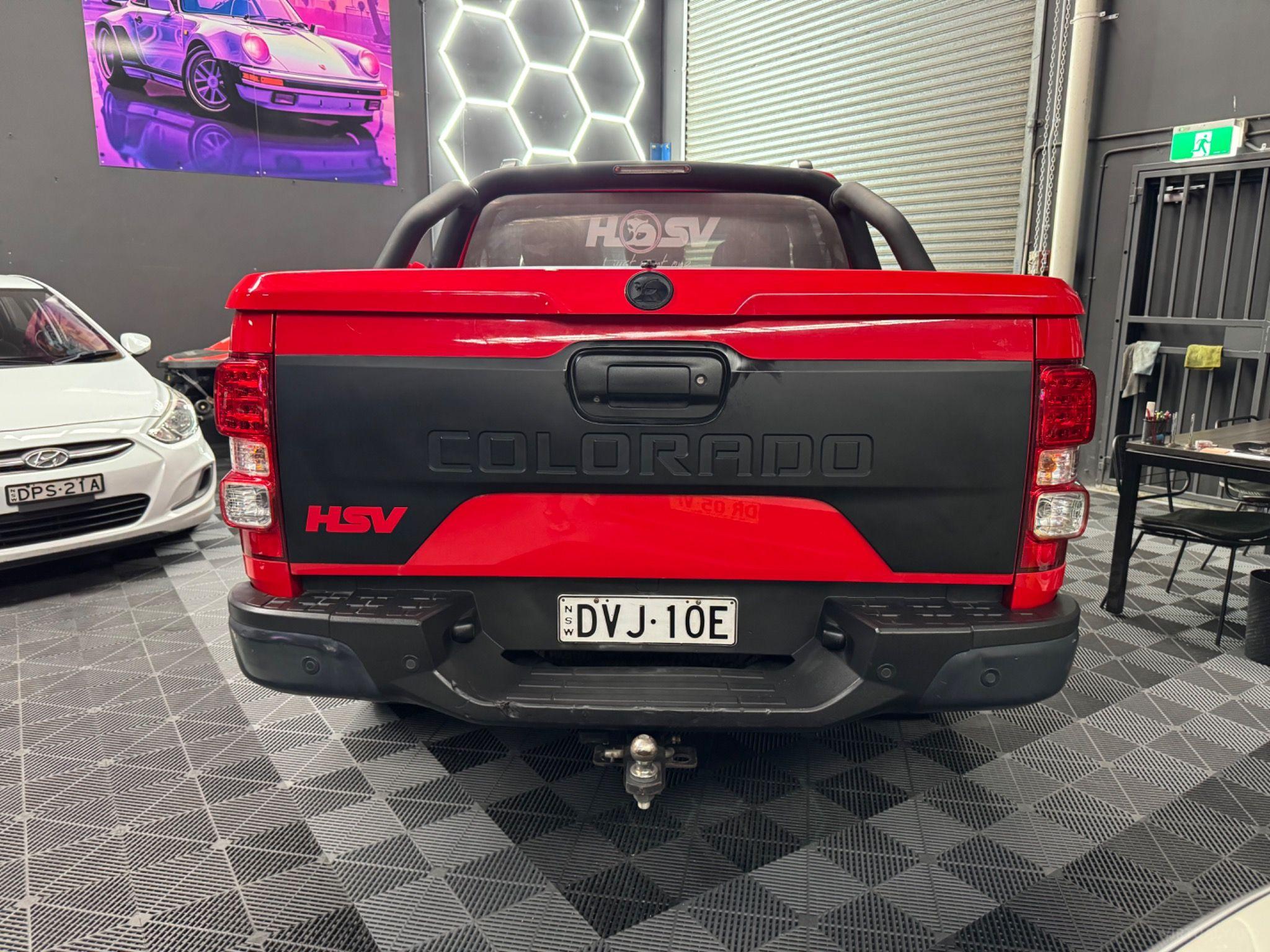 HOLDEN COLORADO