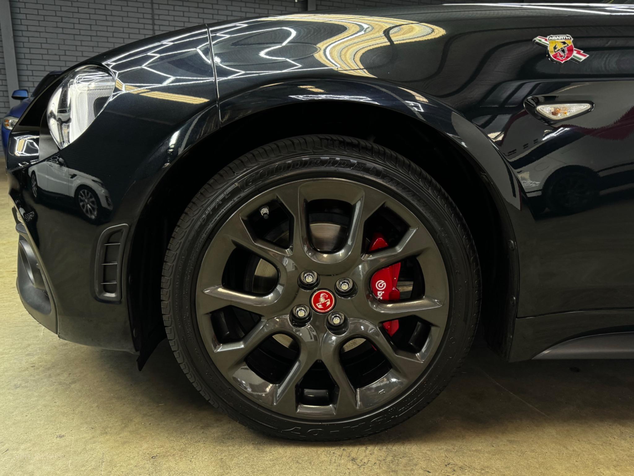 Abarth 124 Spider