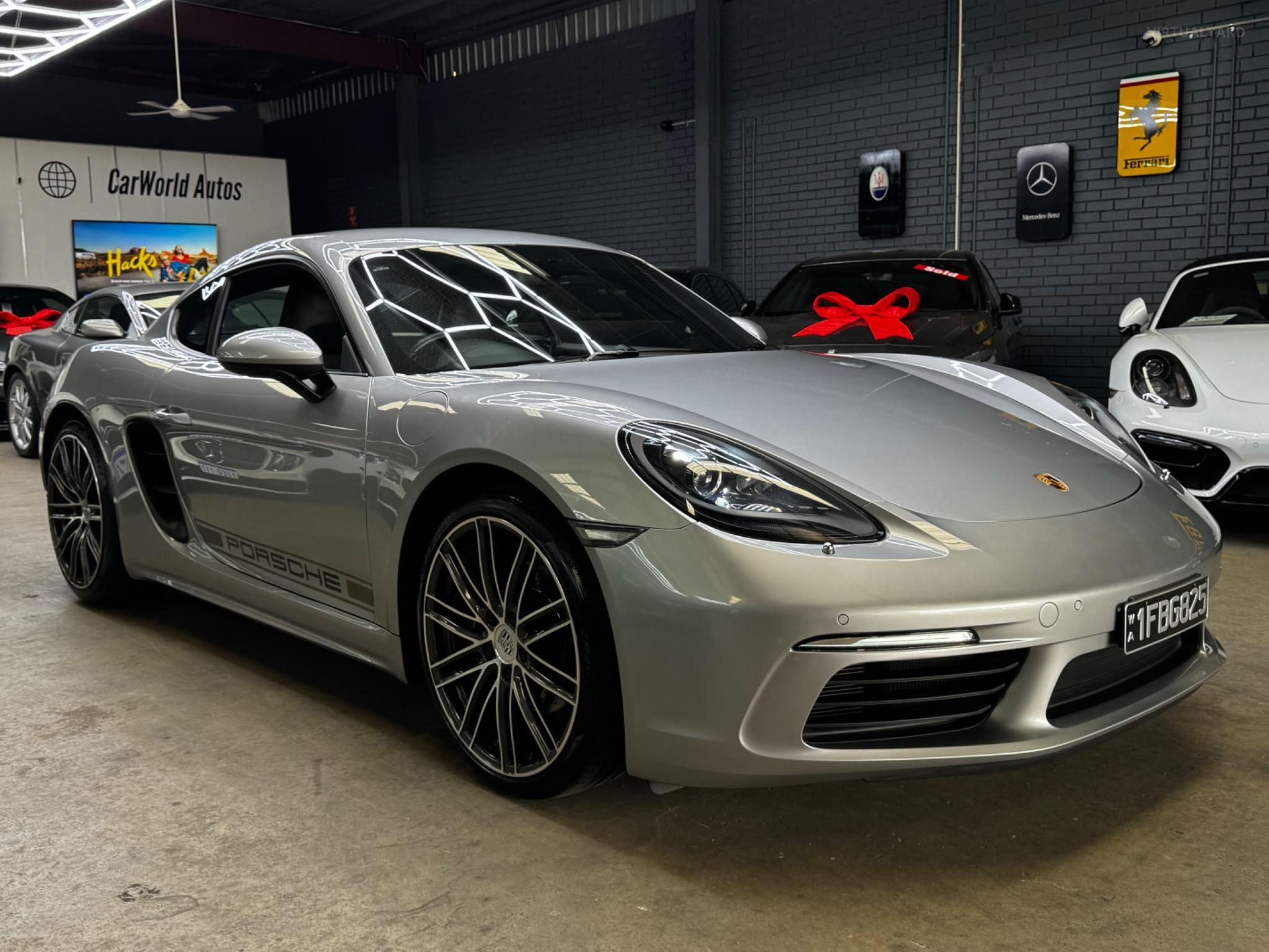 Porsche Cayman