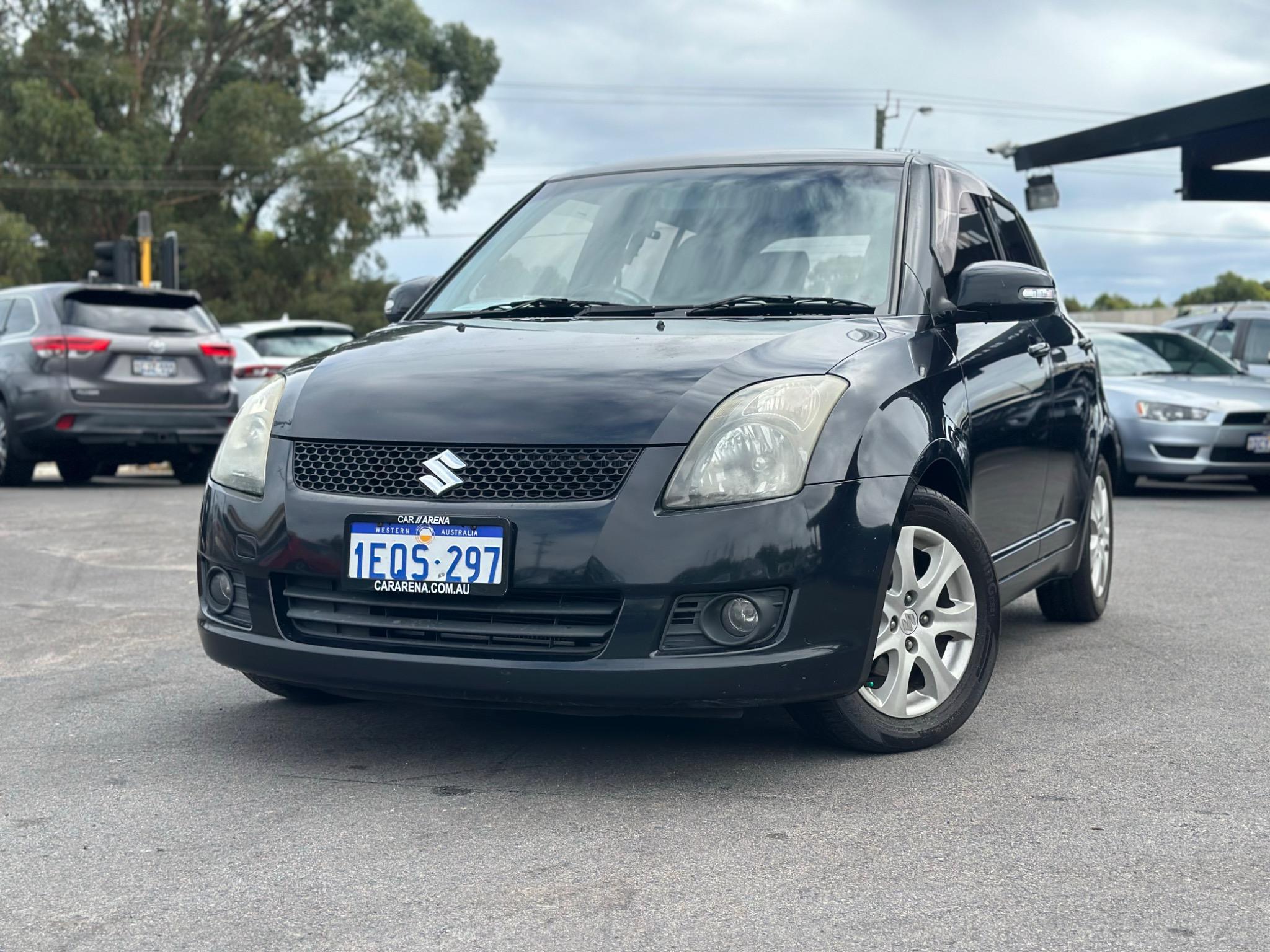 SUZUKI SWIFT