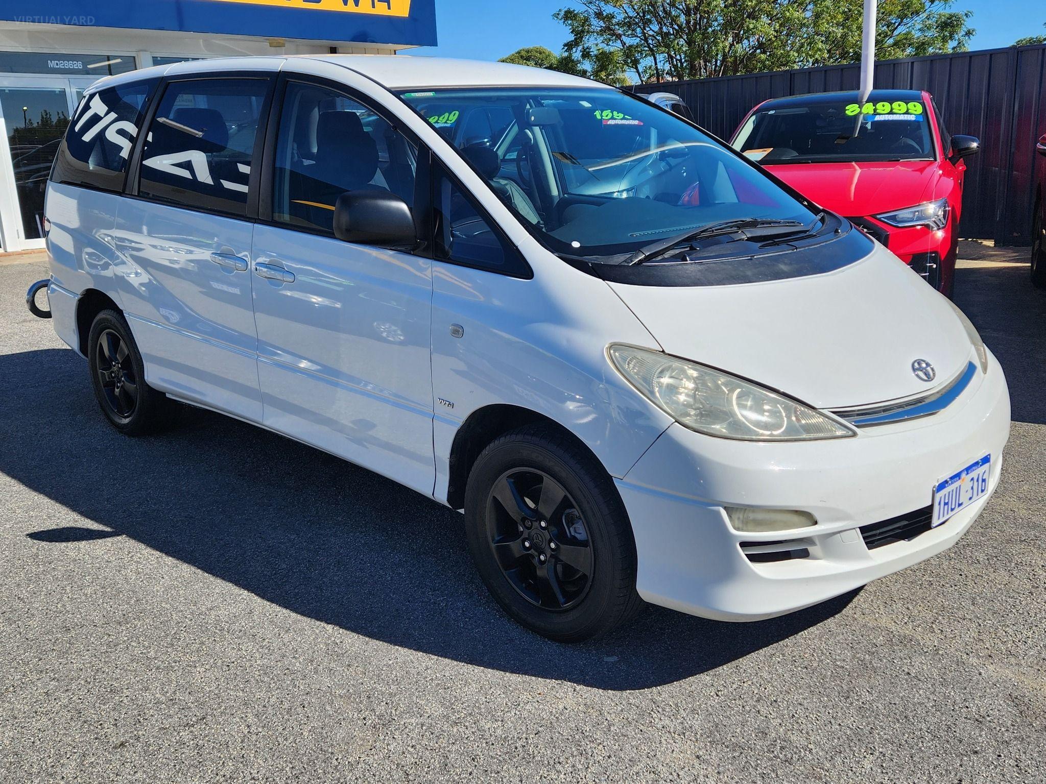 Toyota Tarago