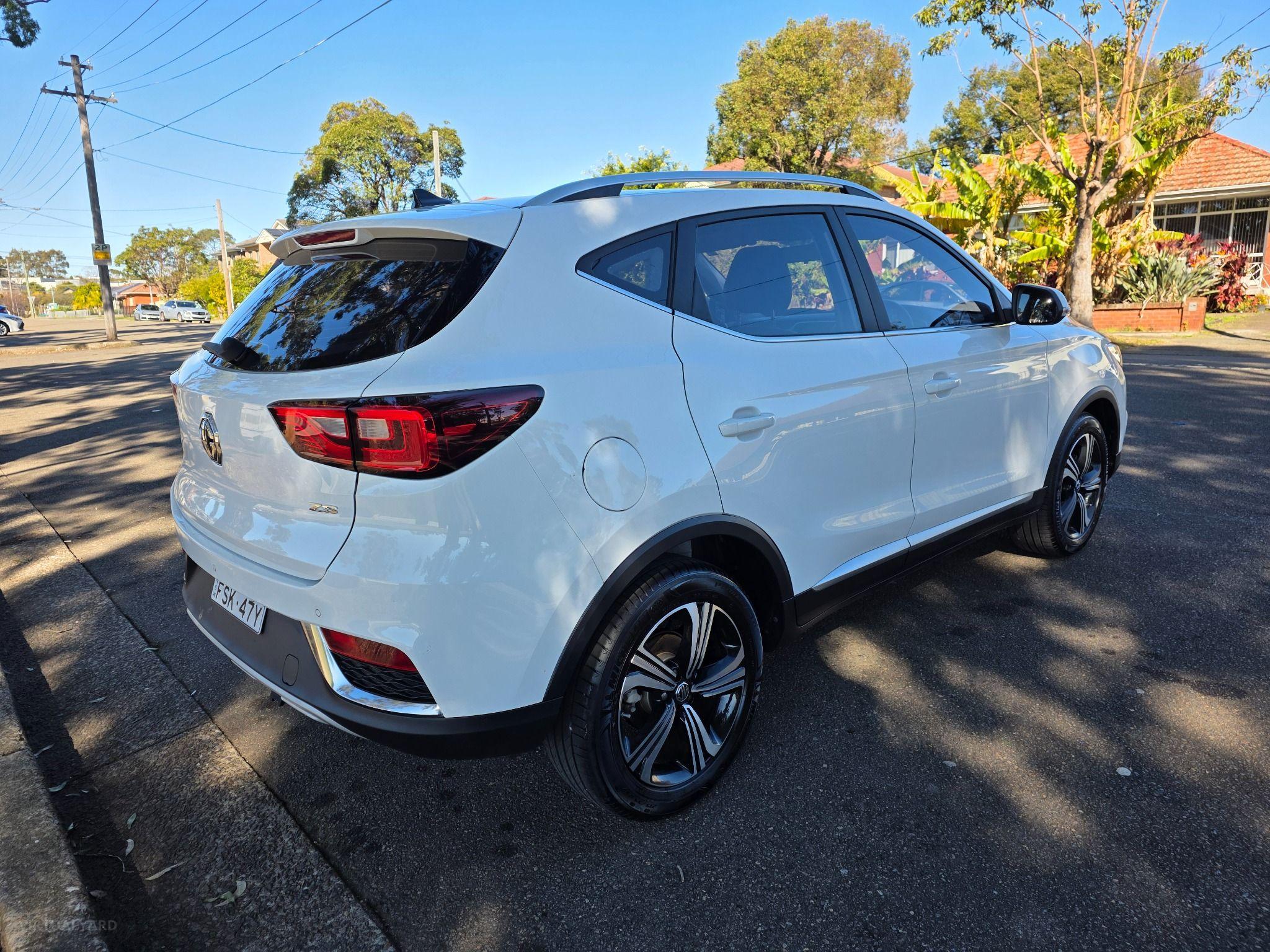 MG ZS
