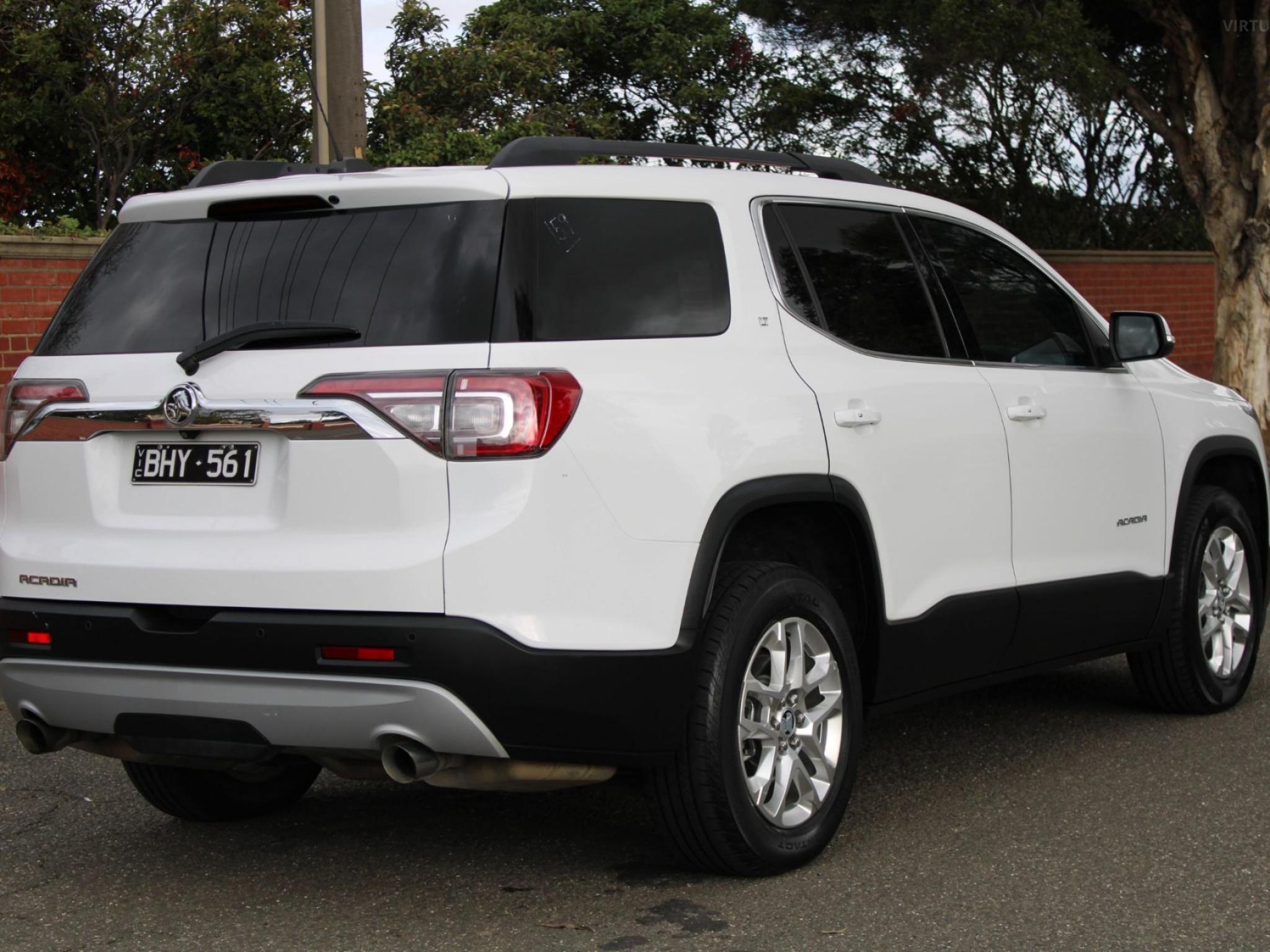 HOLDEN ACADIA