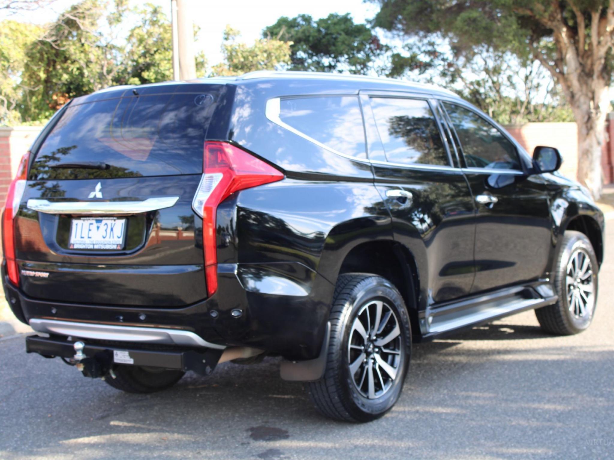 MITSUBISHI PAJERO SPORT