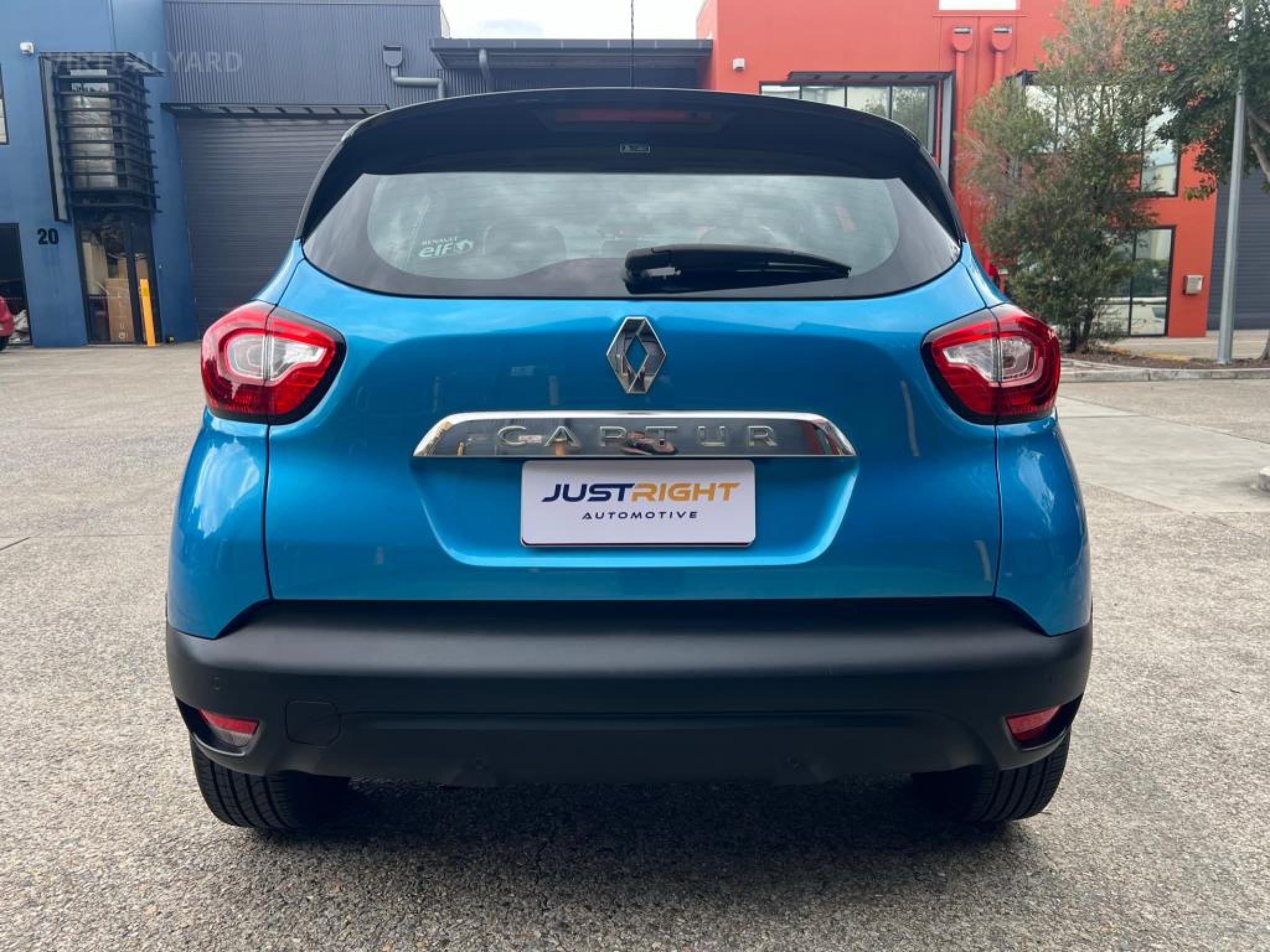 RENAULT CAPTUR