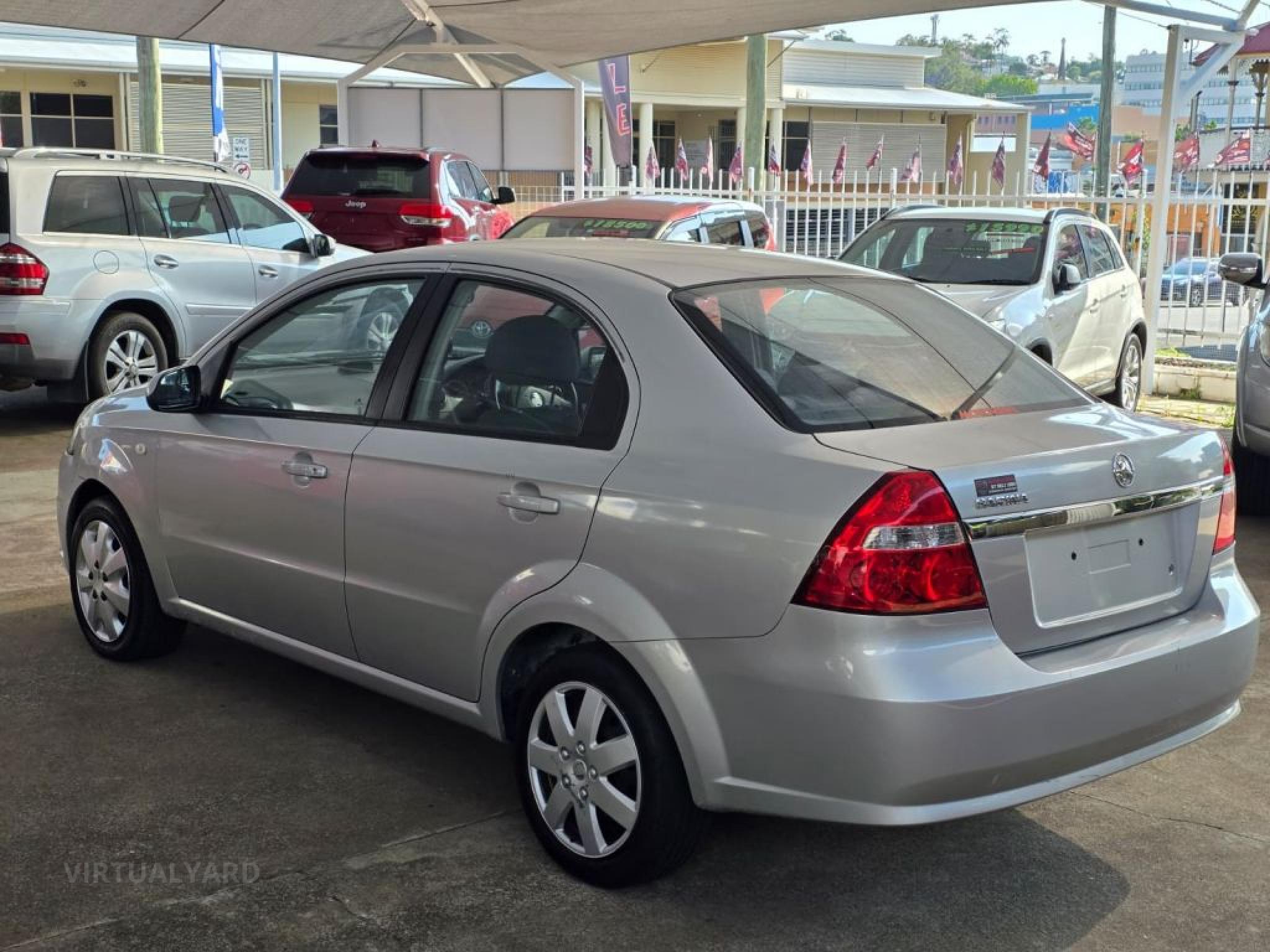 HOLDEN BARINA