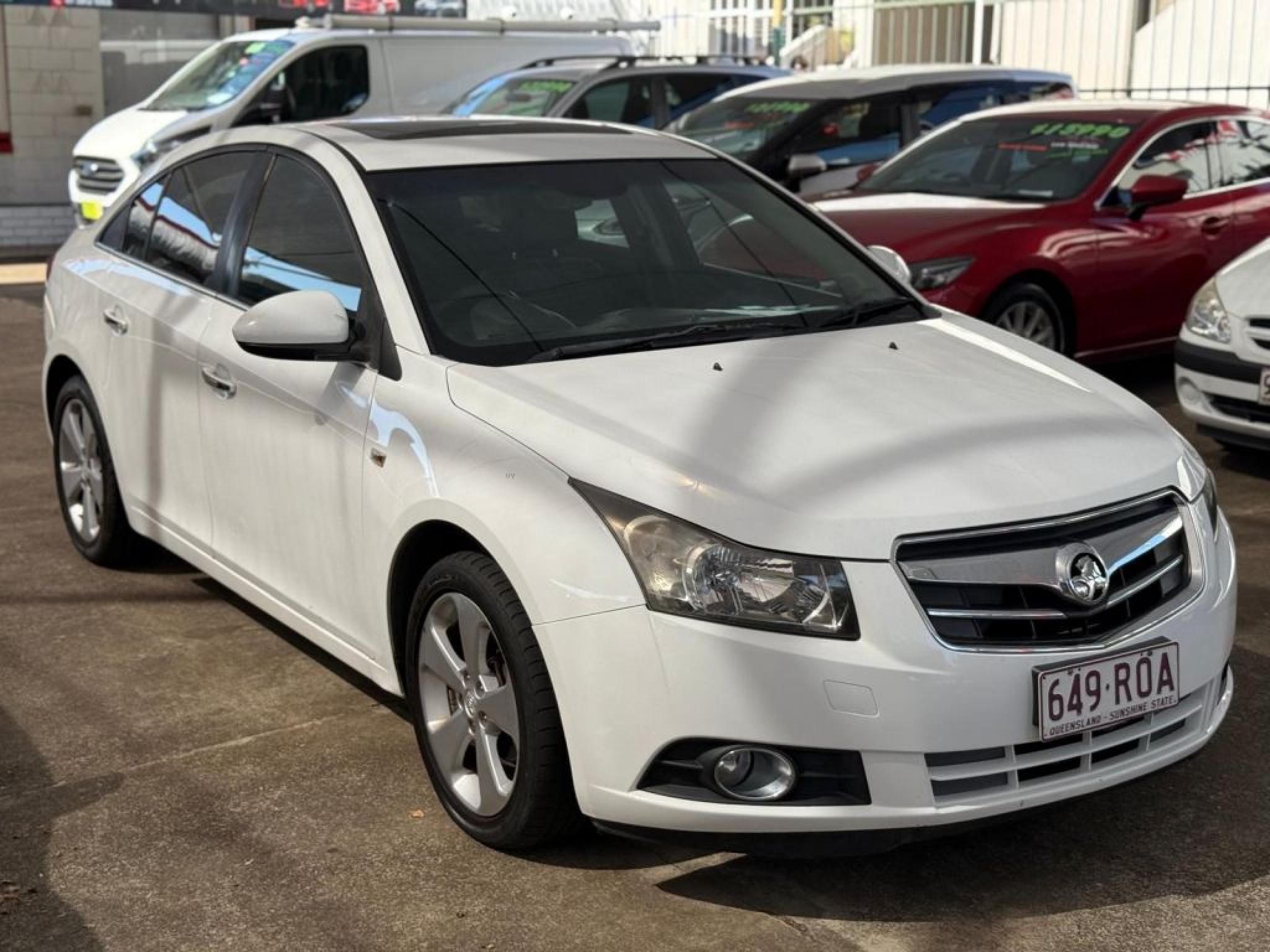 HOLDEN CRUZE