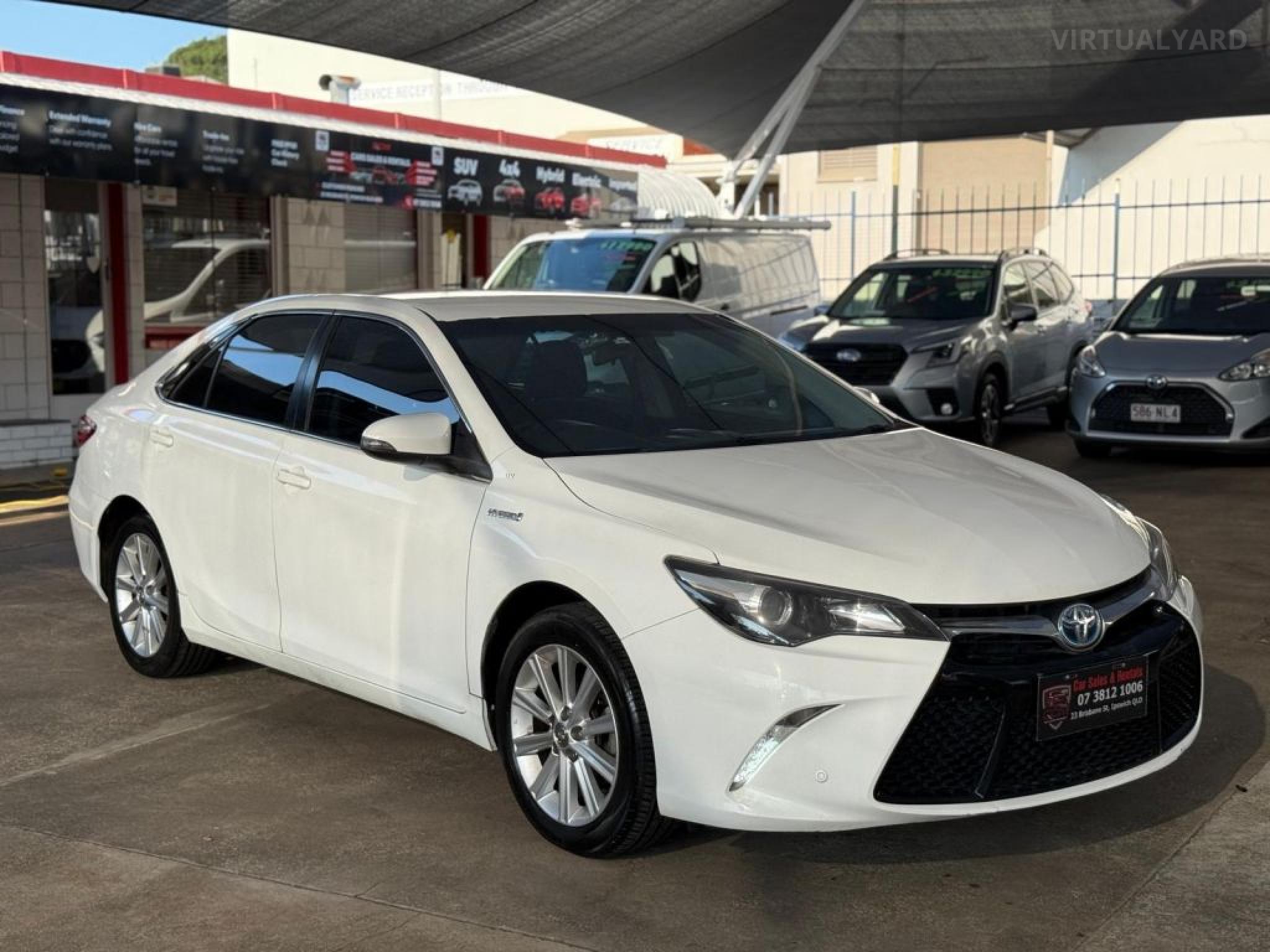TOYOTA CAMRY