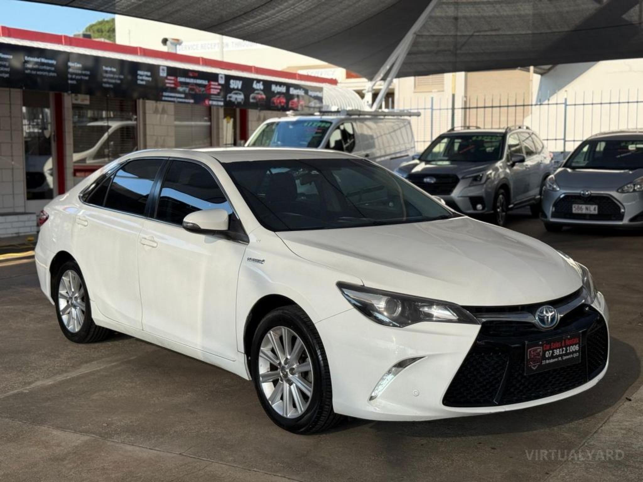 TOYOTA CAMRY