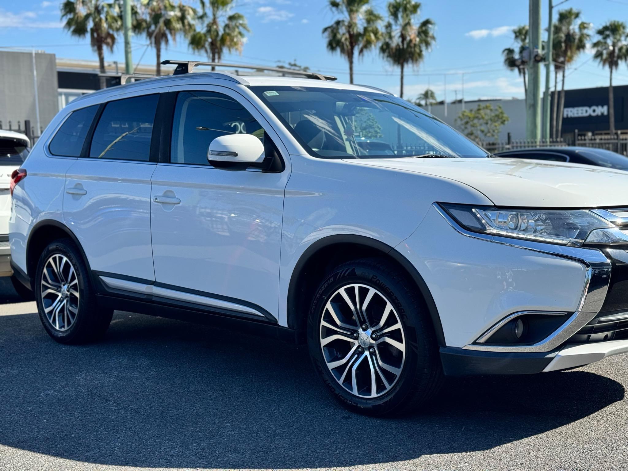 Mitsubishi Outlander