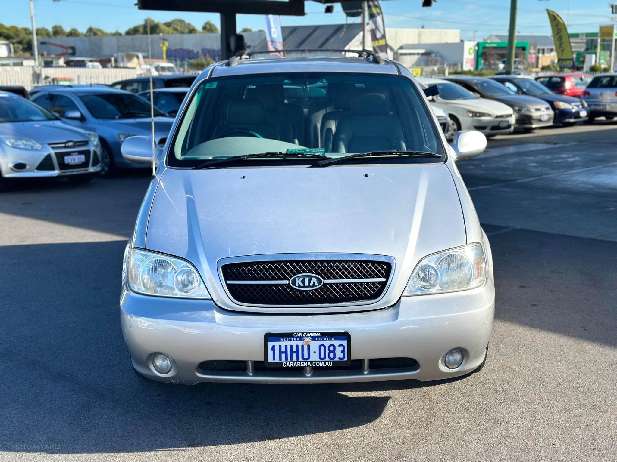KIA CARNIVAL