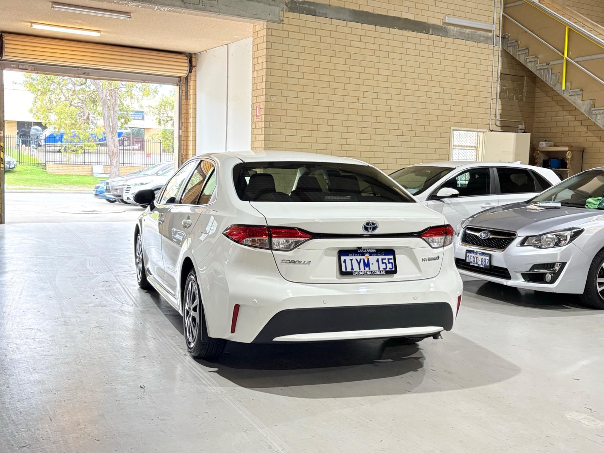 TOYOTA COROLLA