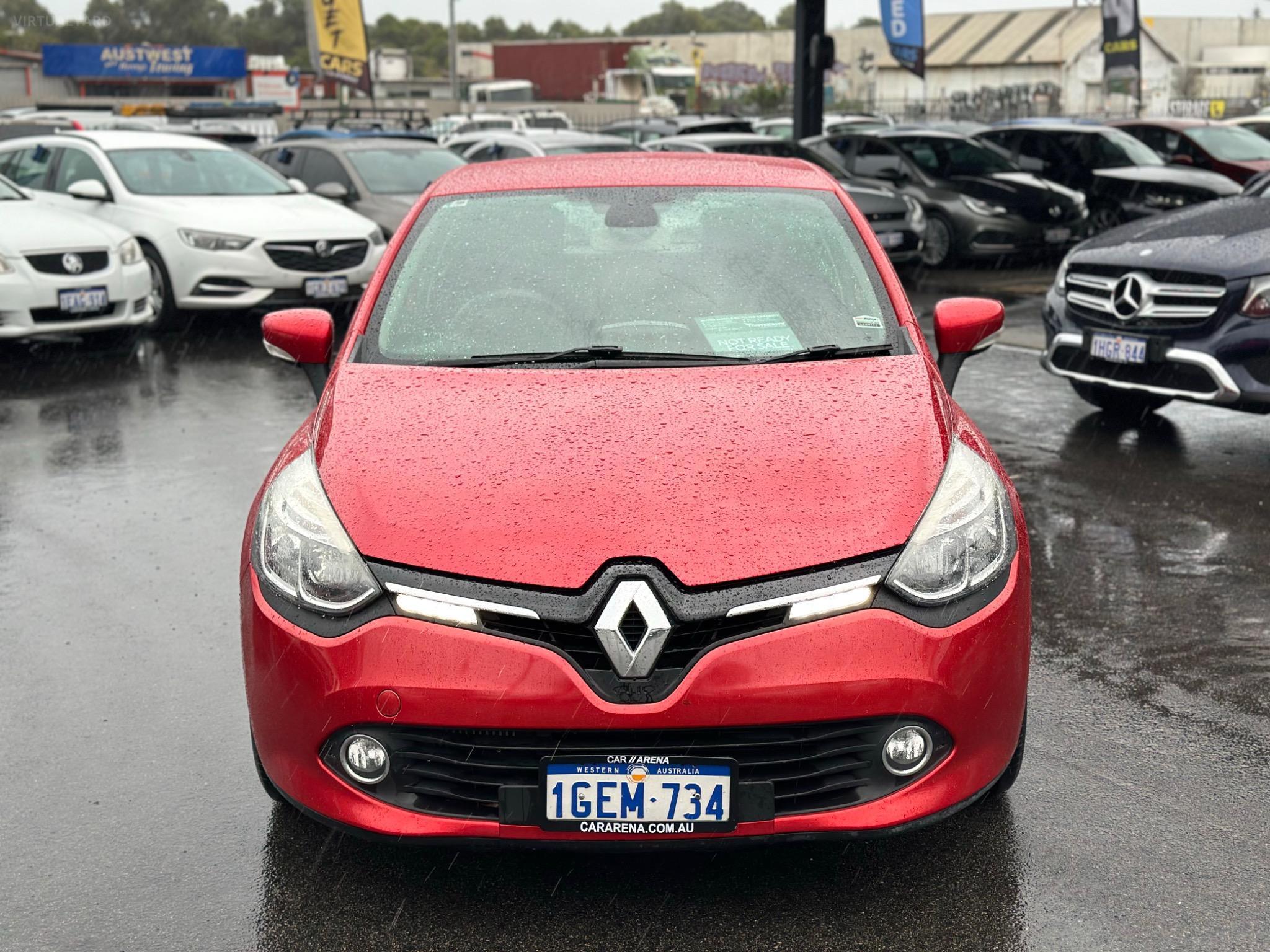 RENAULT CLIO