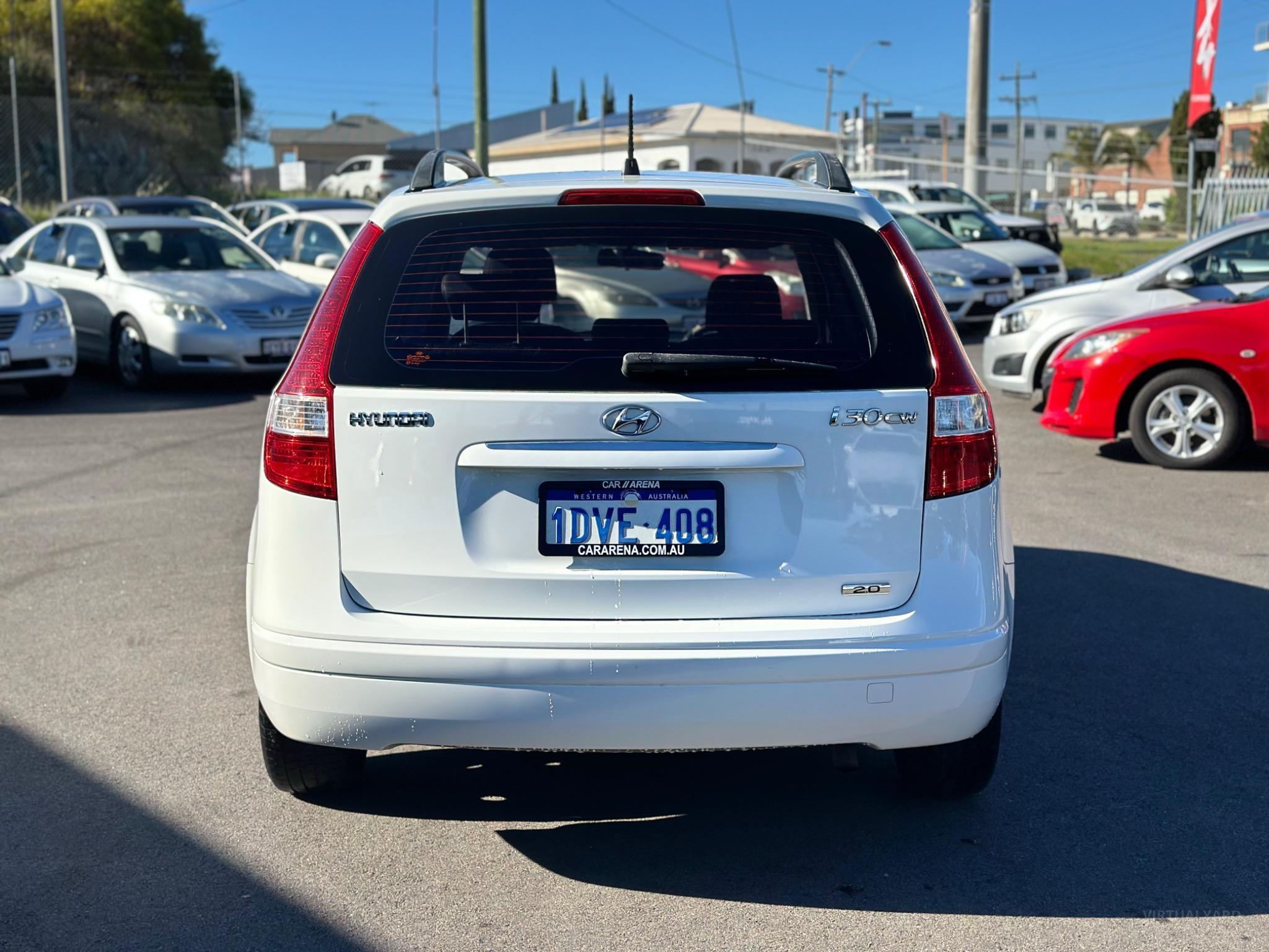 HYUNDAI i30