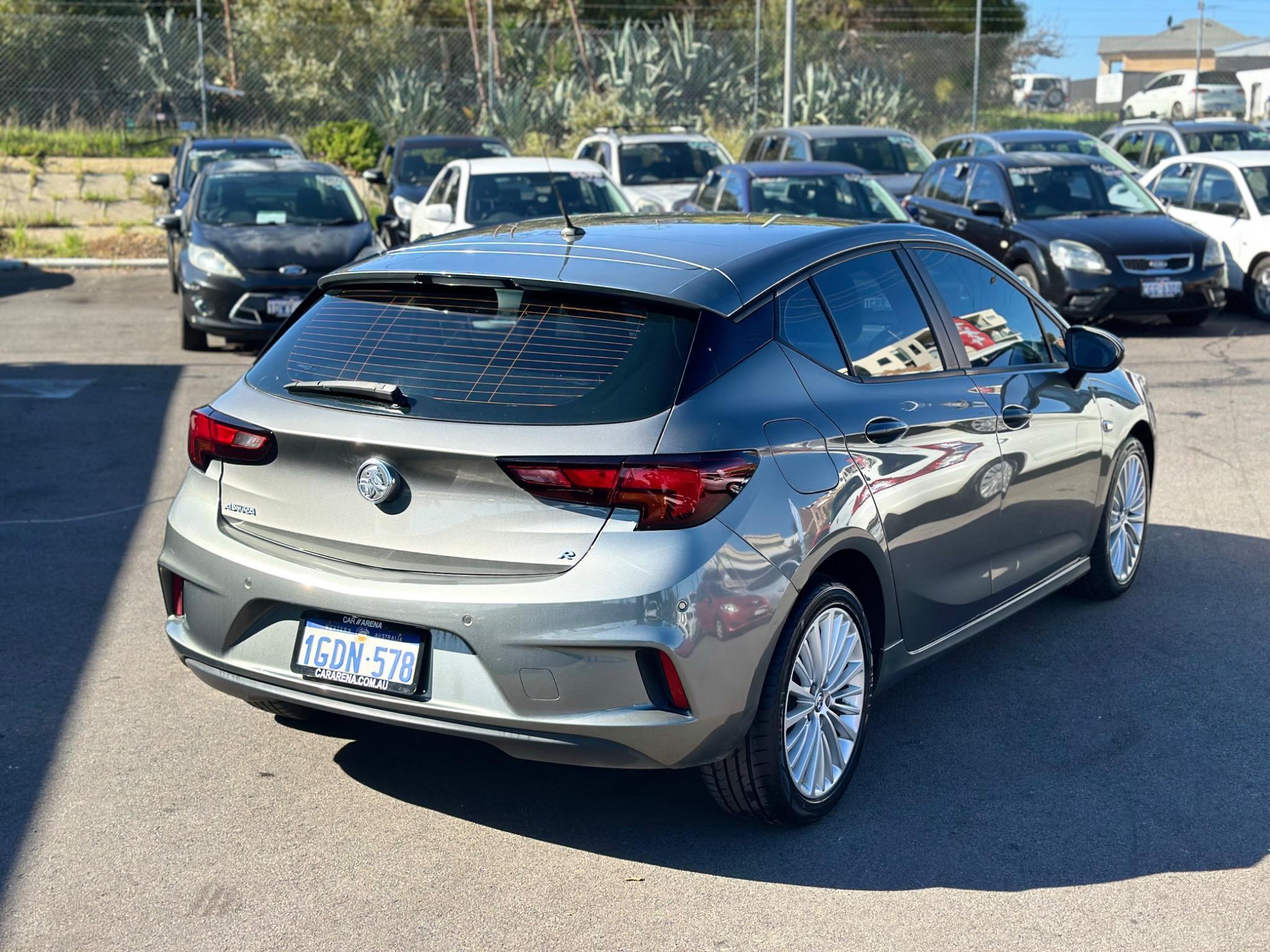 HOLDEN ASTRA