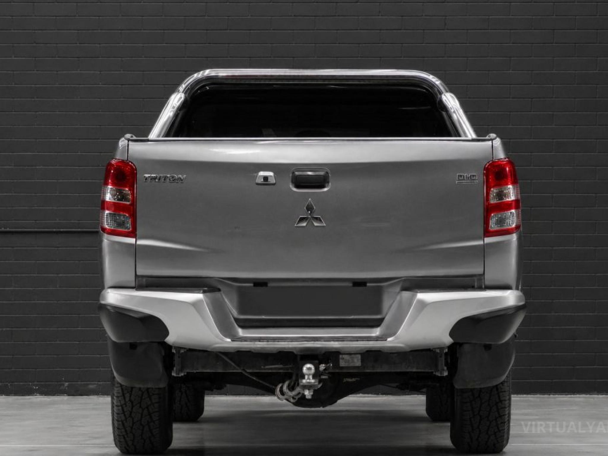 MITSUBISHI TRITON