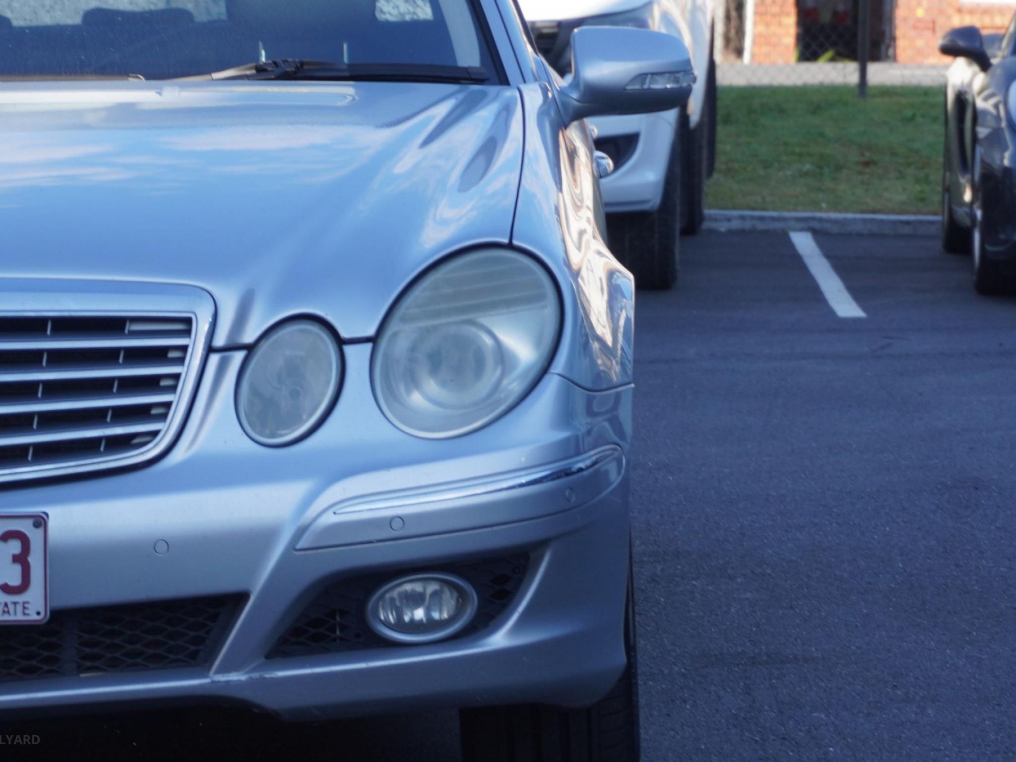 MERCEDES-BENZ E280