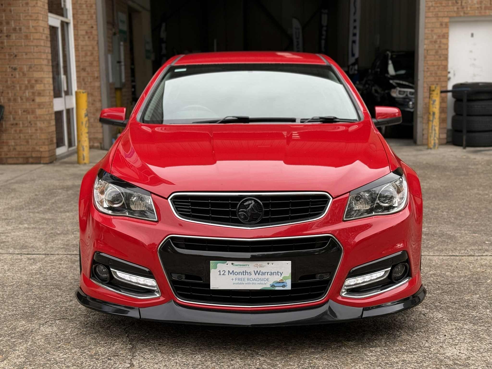HOLDEN COMMODORE