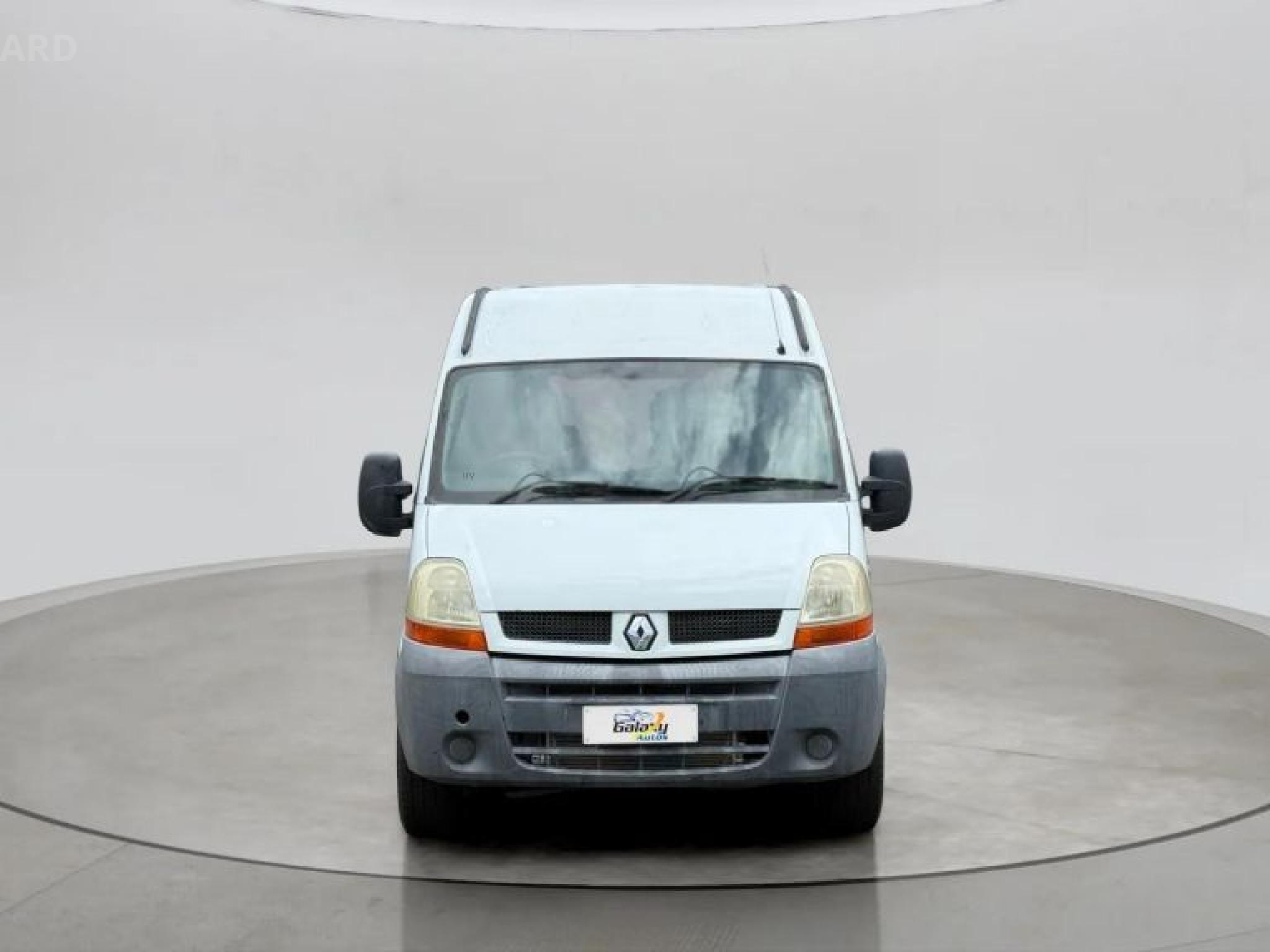 RENAULT Master
