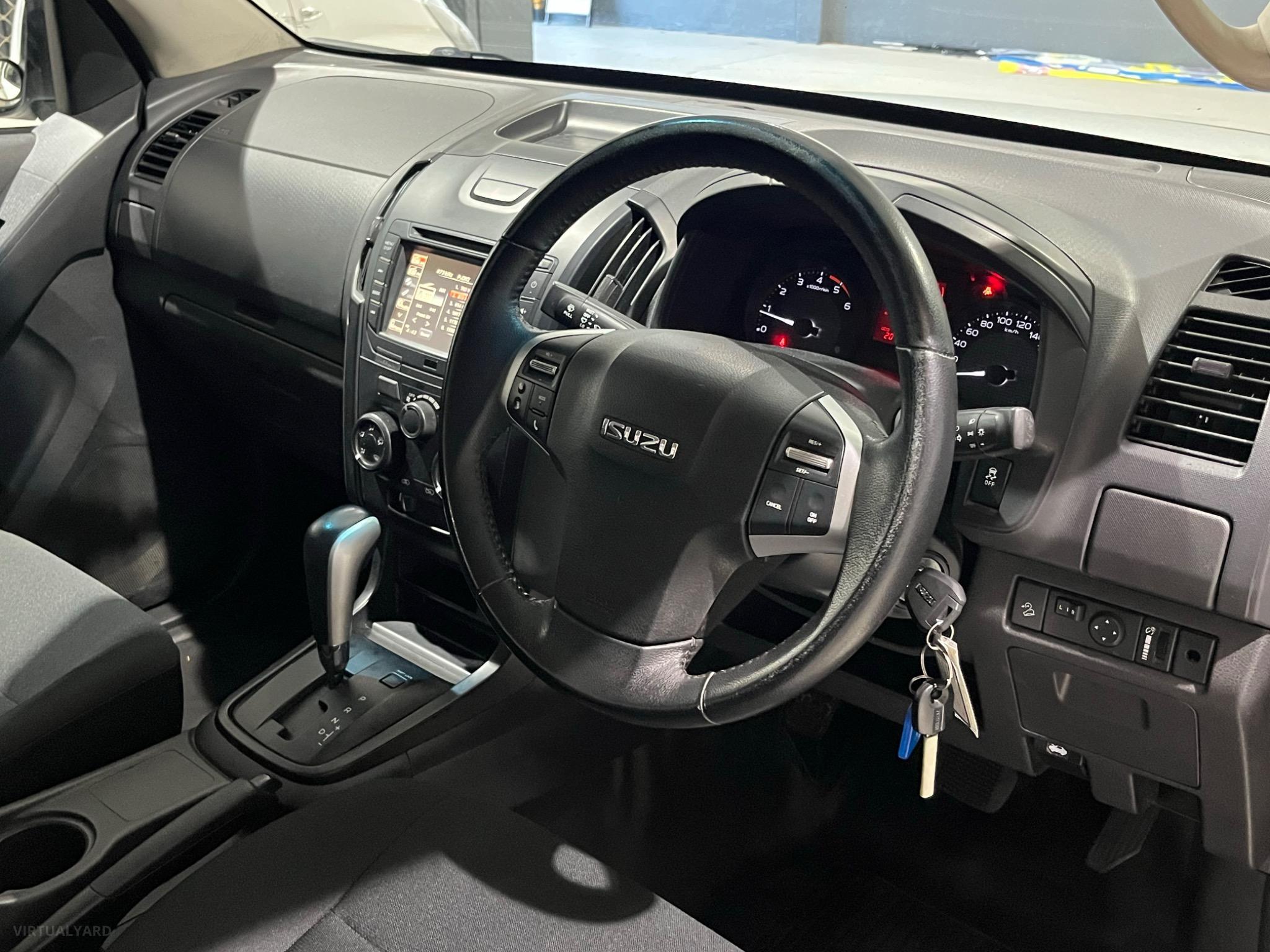 ISUZU D-MAX