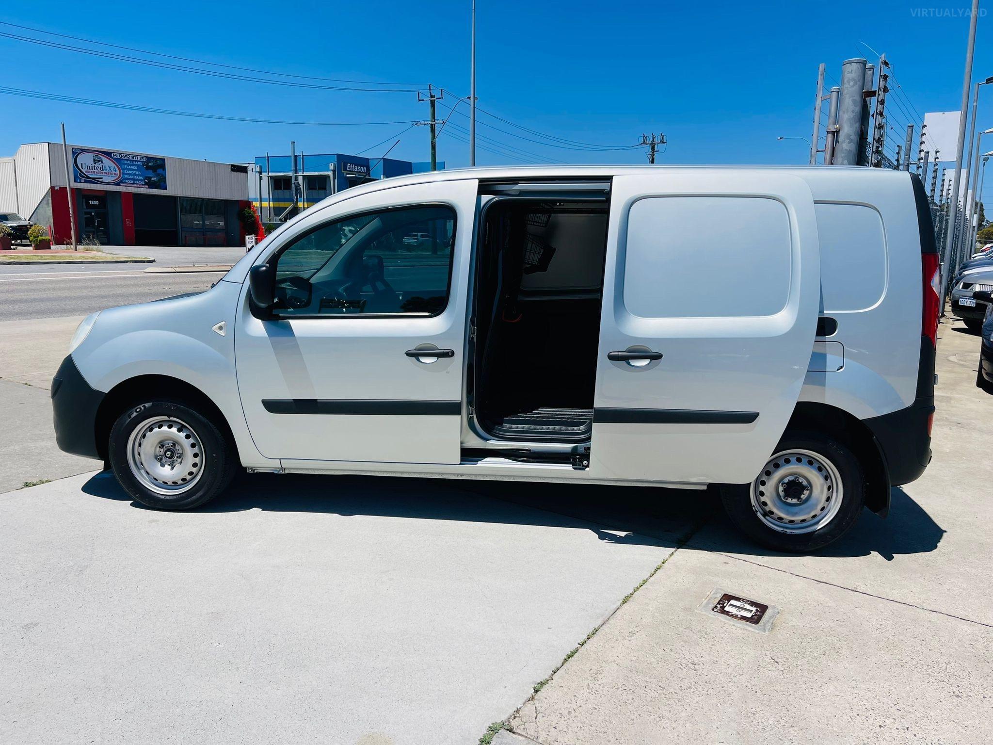 2013 Renault Kangoo F61 MY13 Maxi Van 5dr Man 6sp 829kg