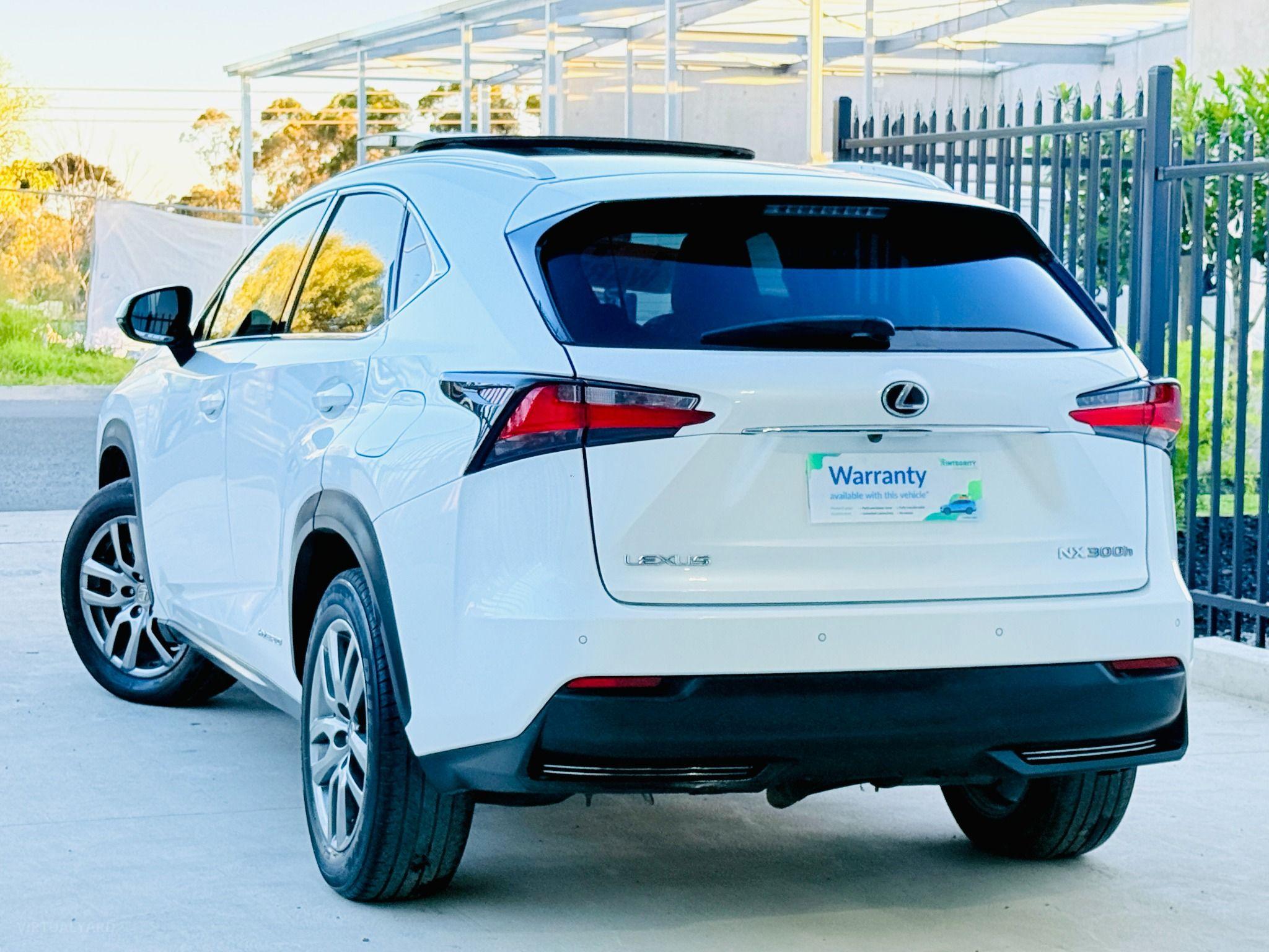 Lexus NX300h