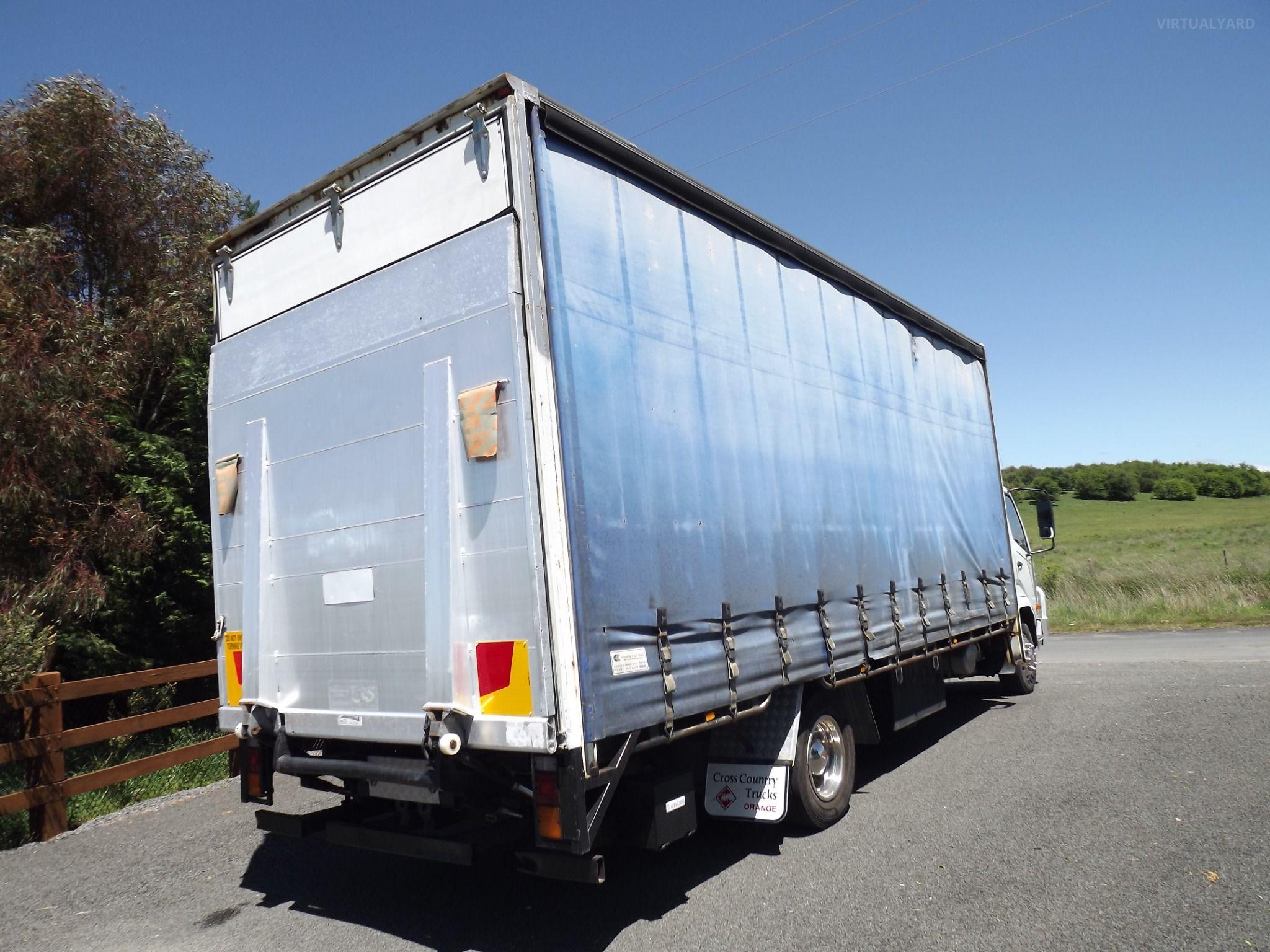 MITSUBISHI FUSO FIGHTER 1227