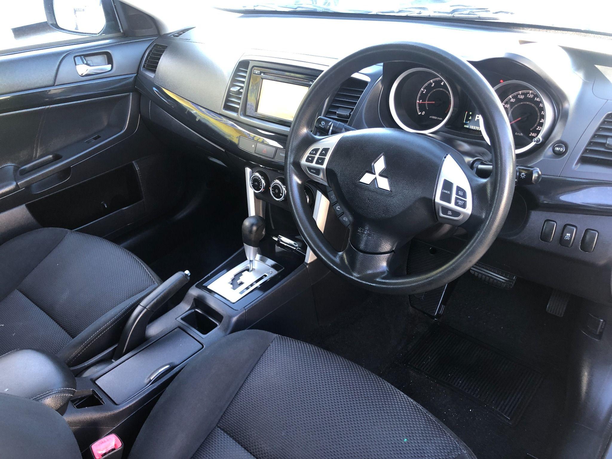 Mitsubishi Lancer
