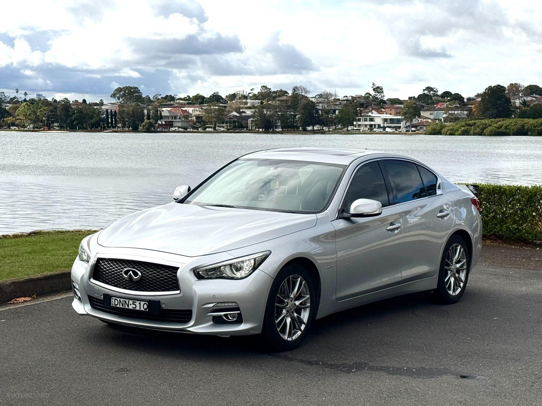 INFINITI Q50