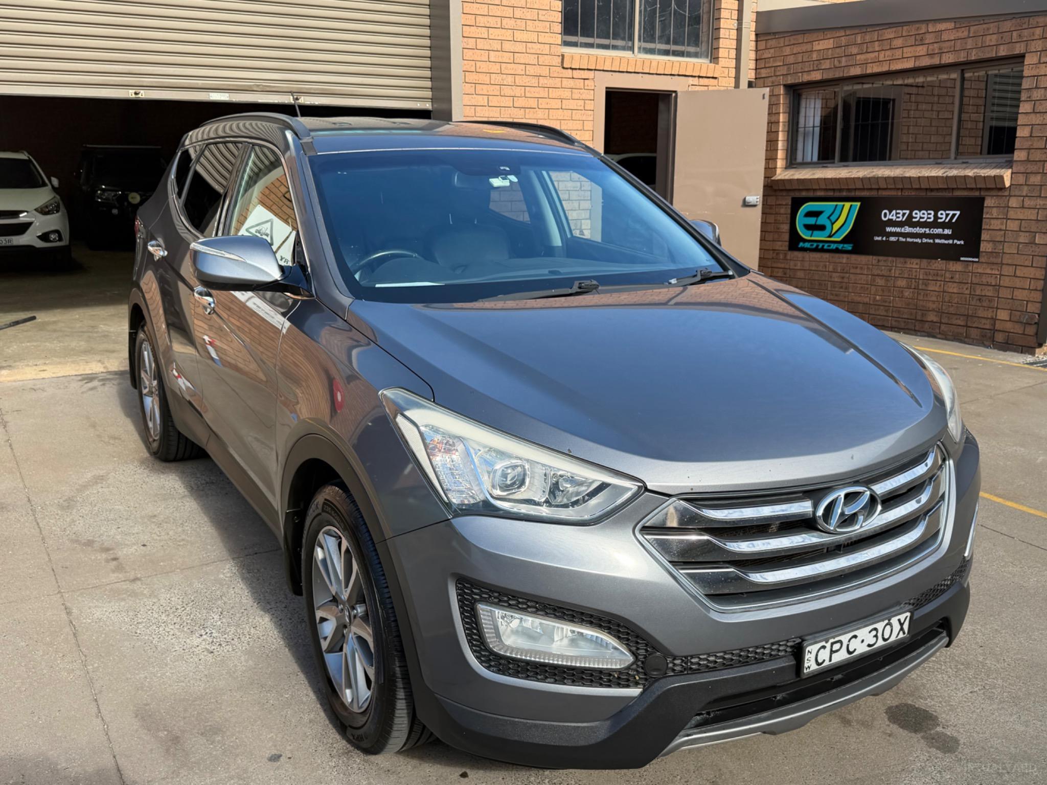 HYUNDAI SANTA FE