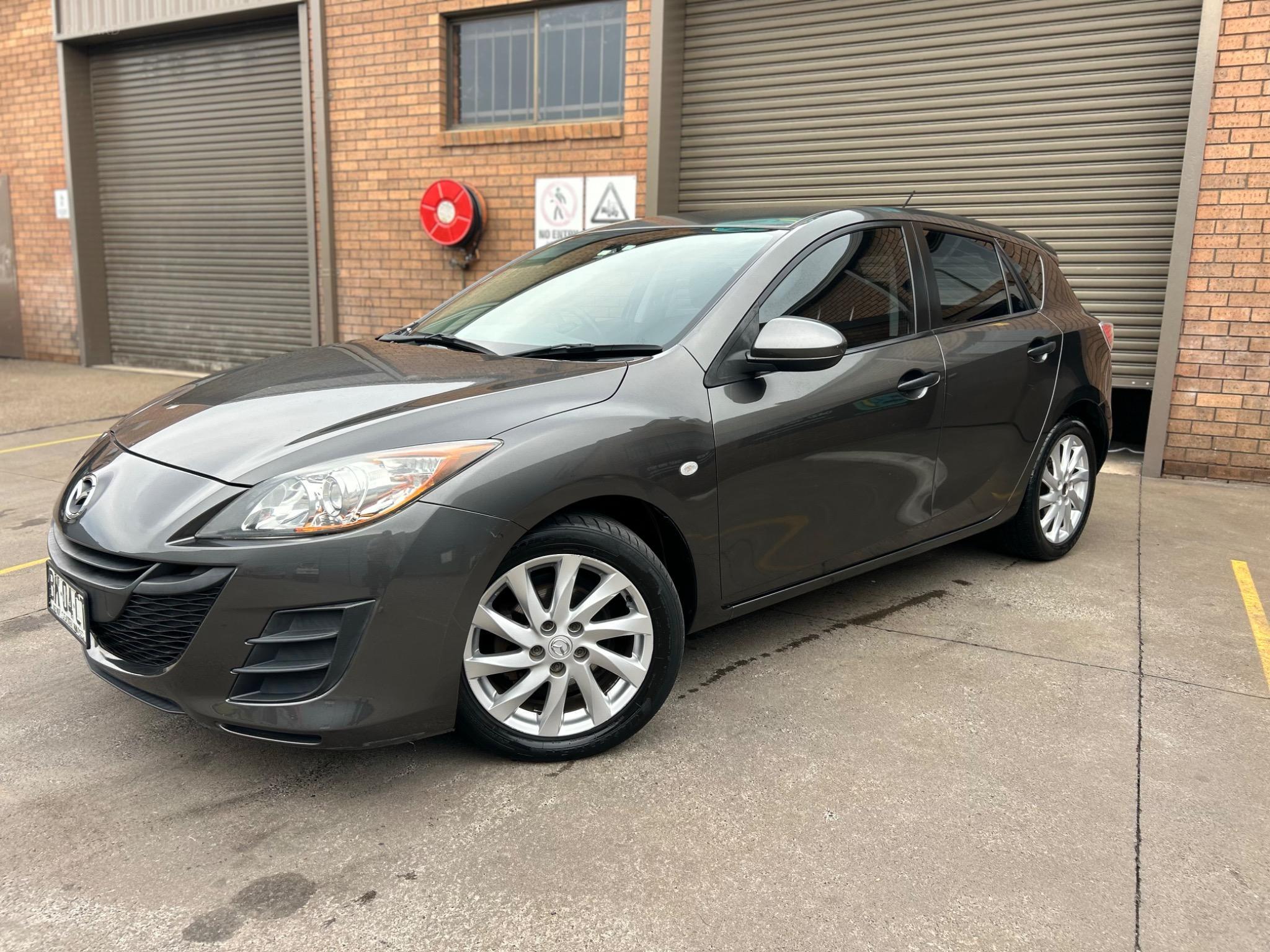 MAZDA MAZDA3