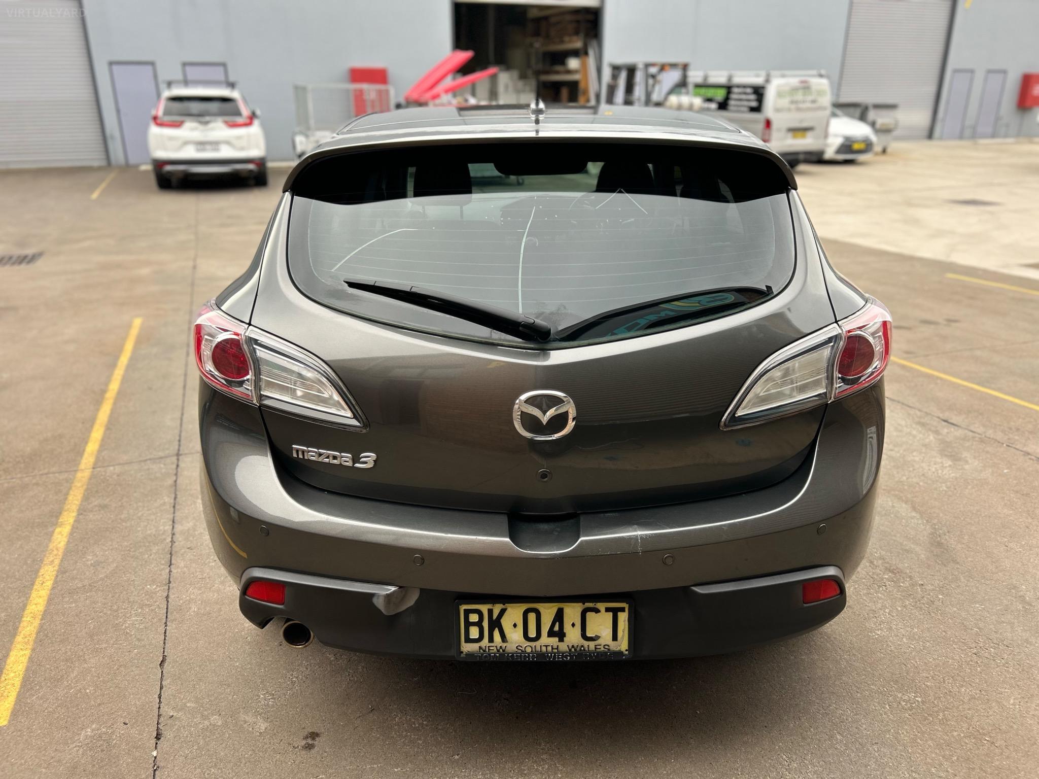 MAZDA MAZDA3