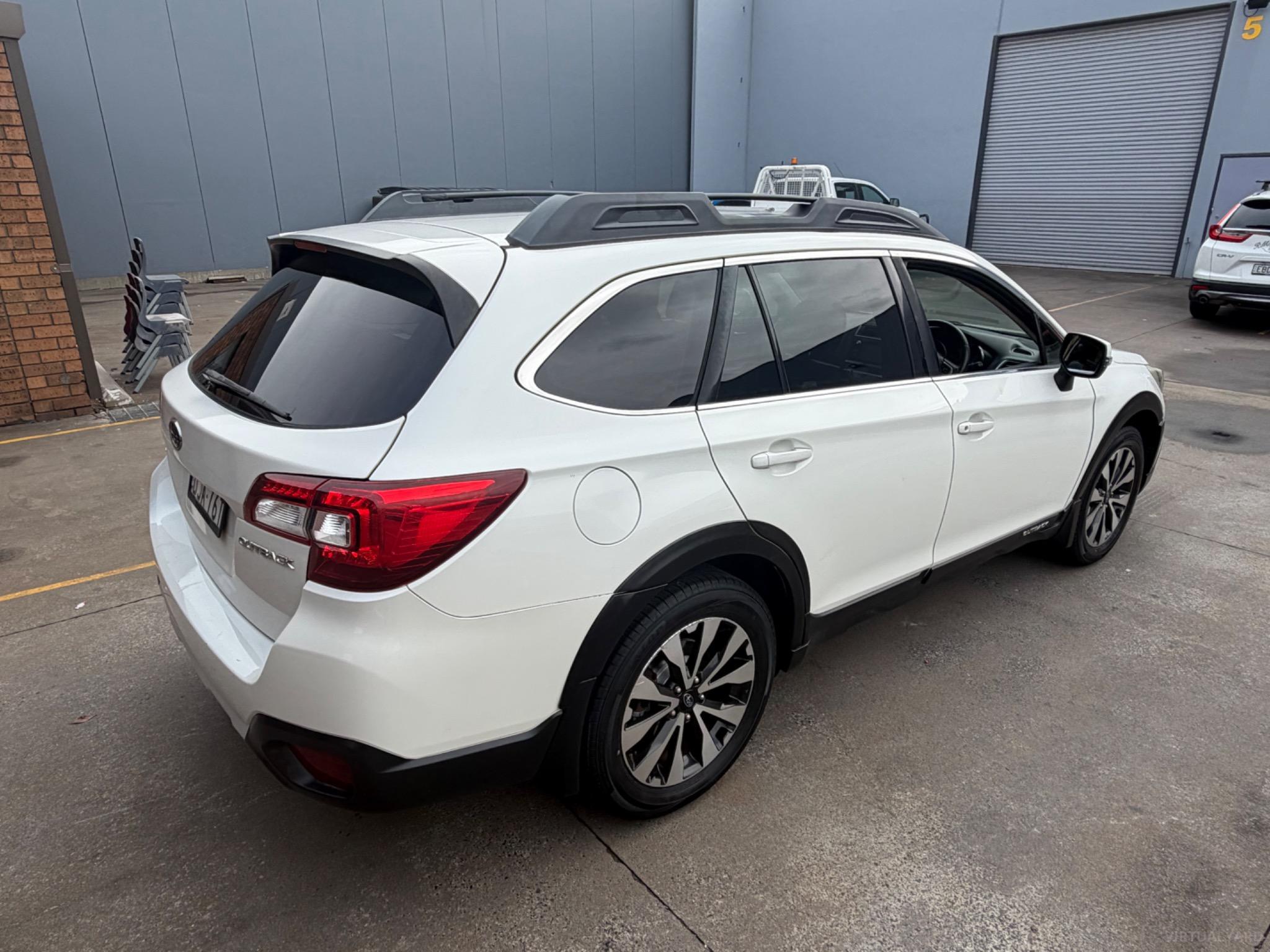 SUBARU OUTBACK
