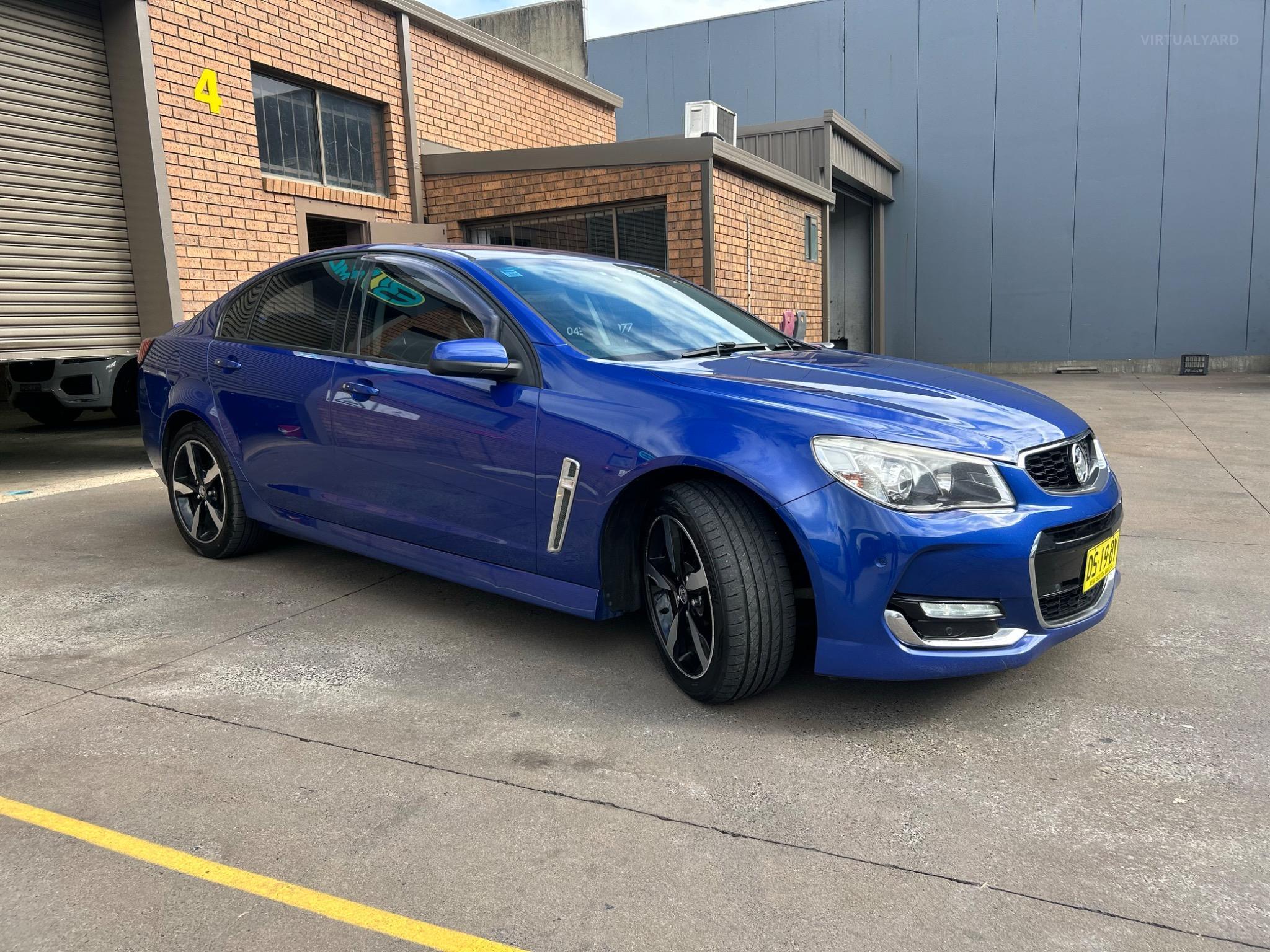 HOLDEN COMMODORE